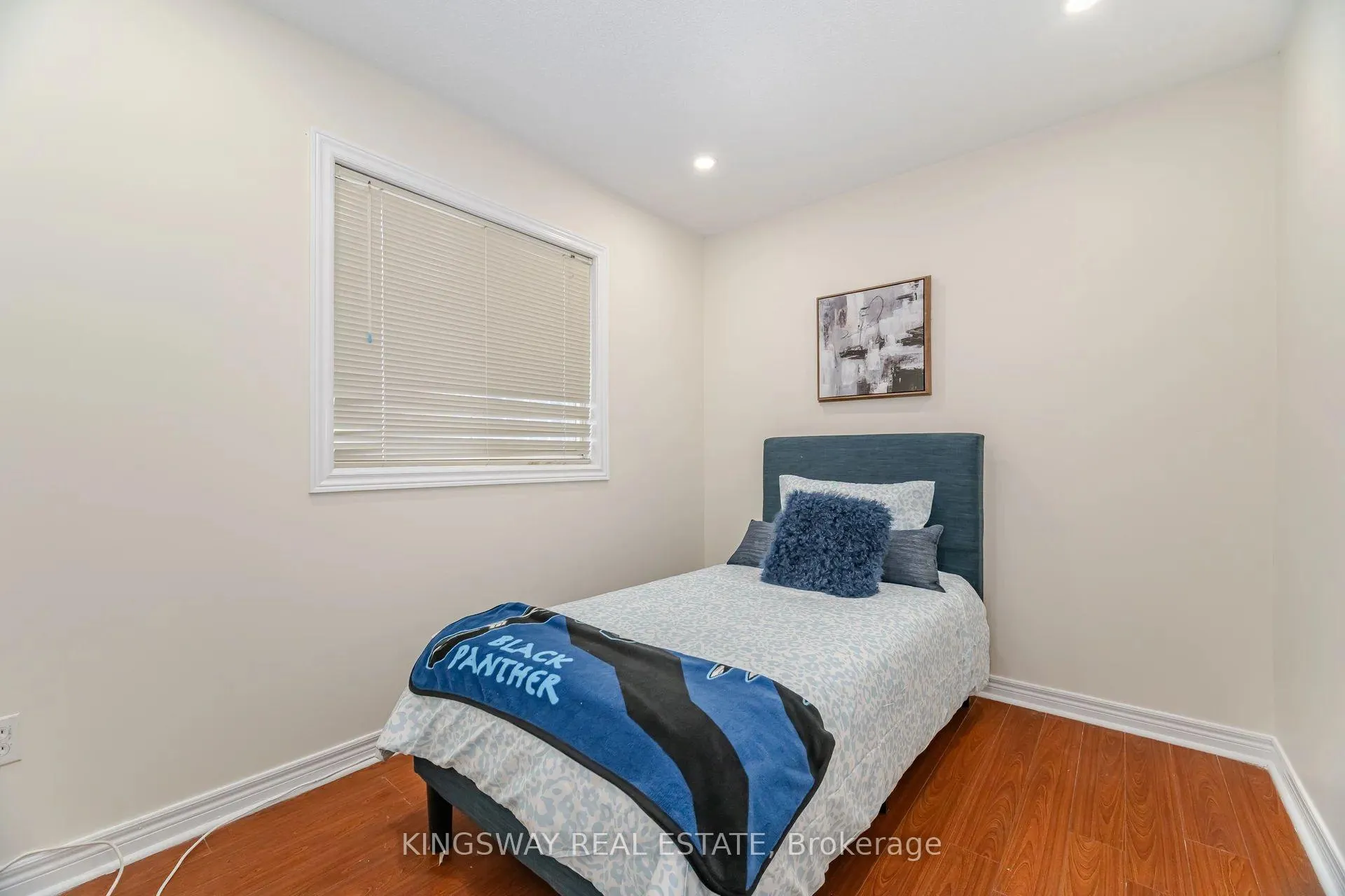 Photo 36 of 803 Khan Crescent, Mississauga, East Credit — HOMEH