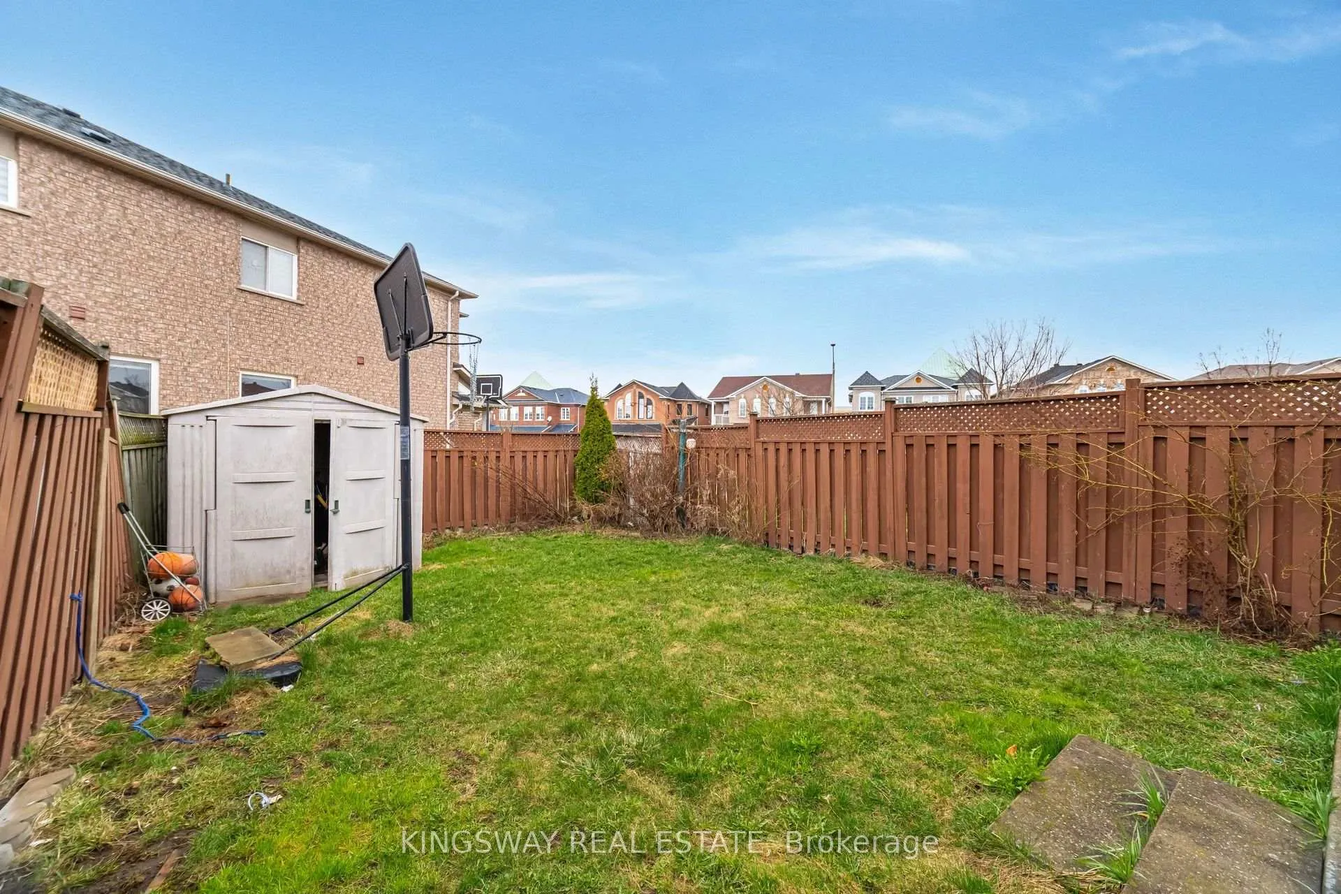 Photo 41 of 803 Khan Crescent, Mississauga, East Credit — HOMEH