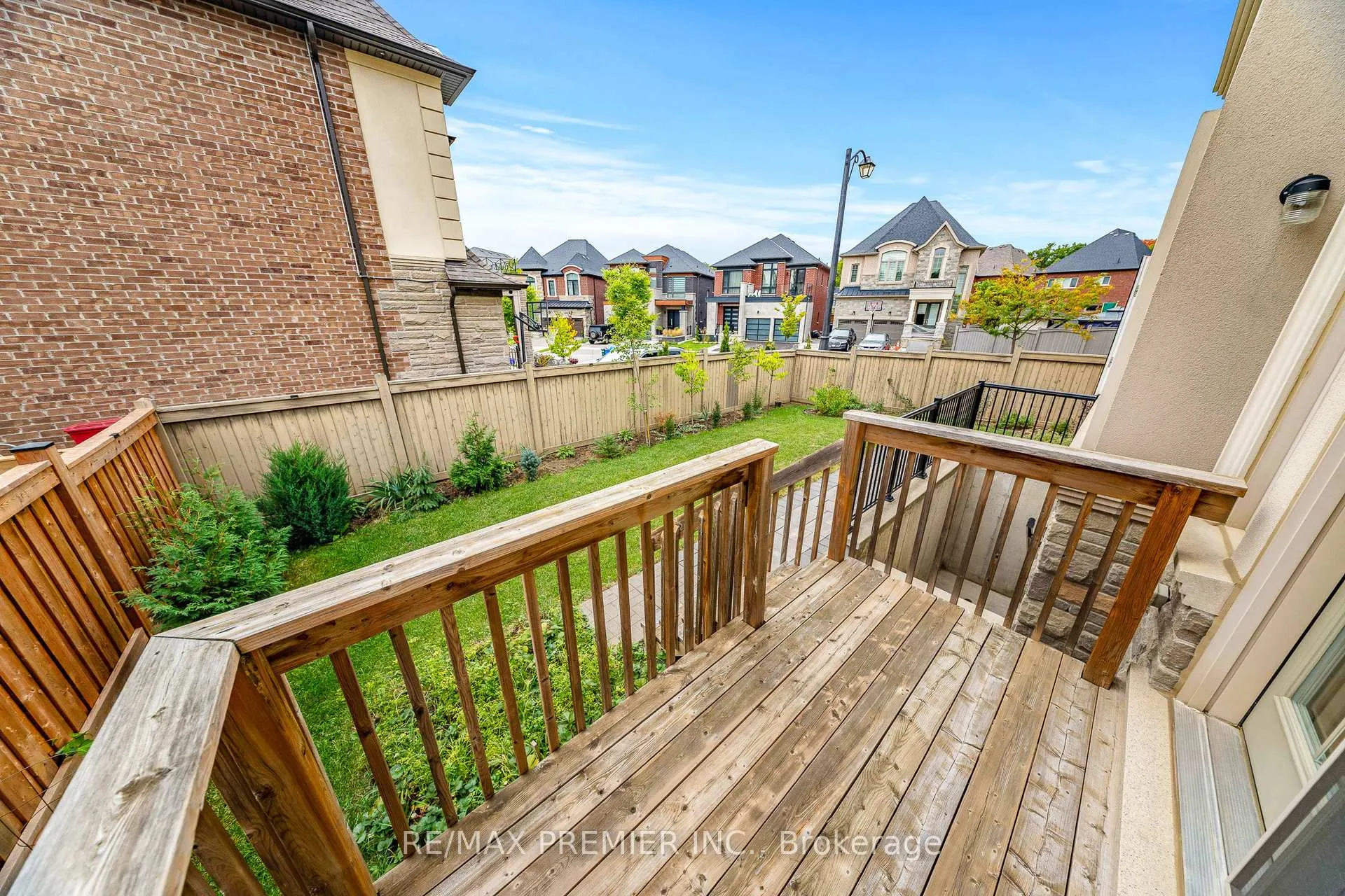 Photo 48 of 28 Rivoli Drive, Vaughan, Vellore Village — HOMEH