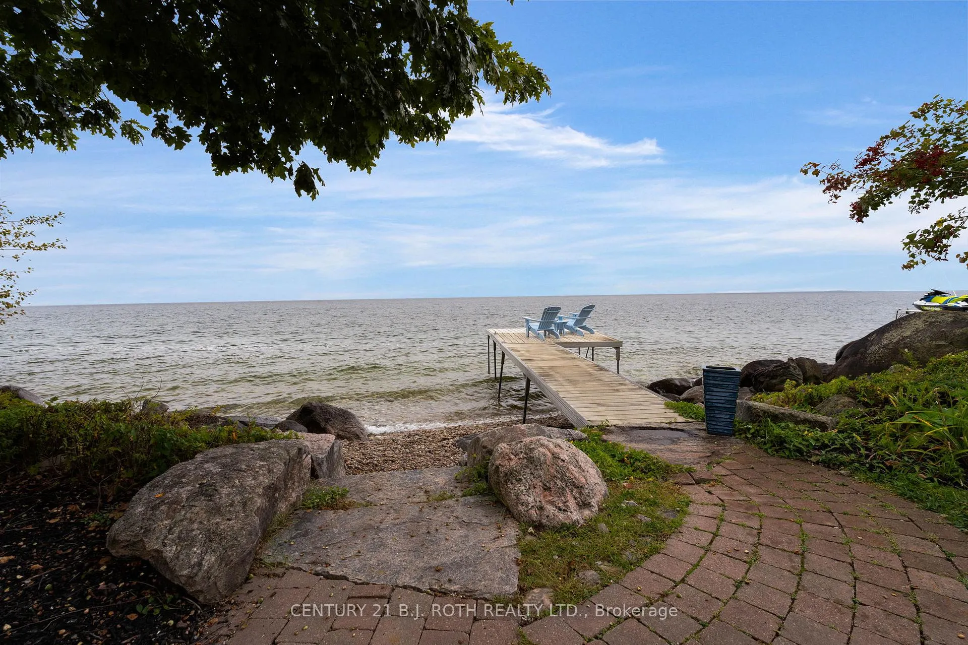 Photo 4 of 31 O'Connell Lane, Oro-Medonte, Rural Oro-Medonte — HOMEH
