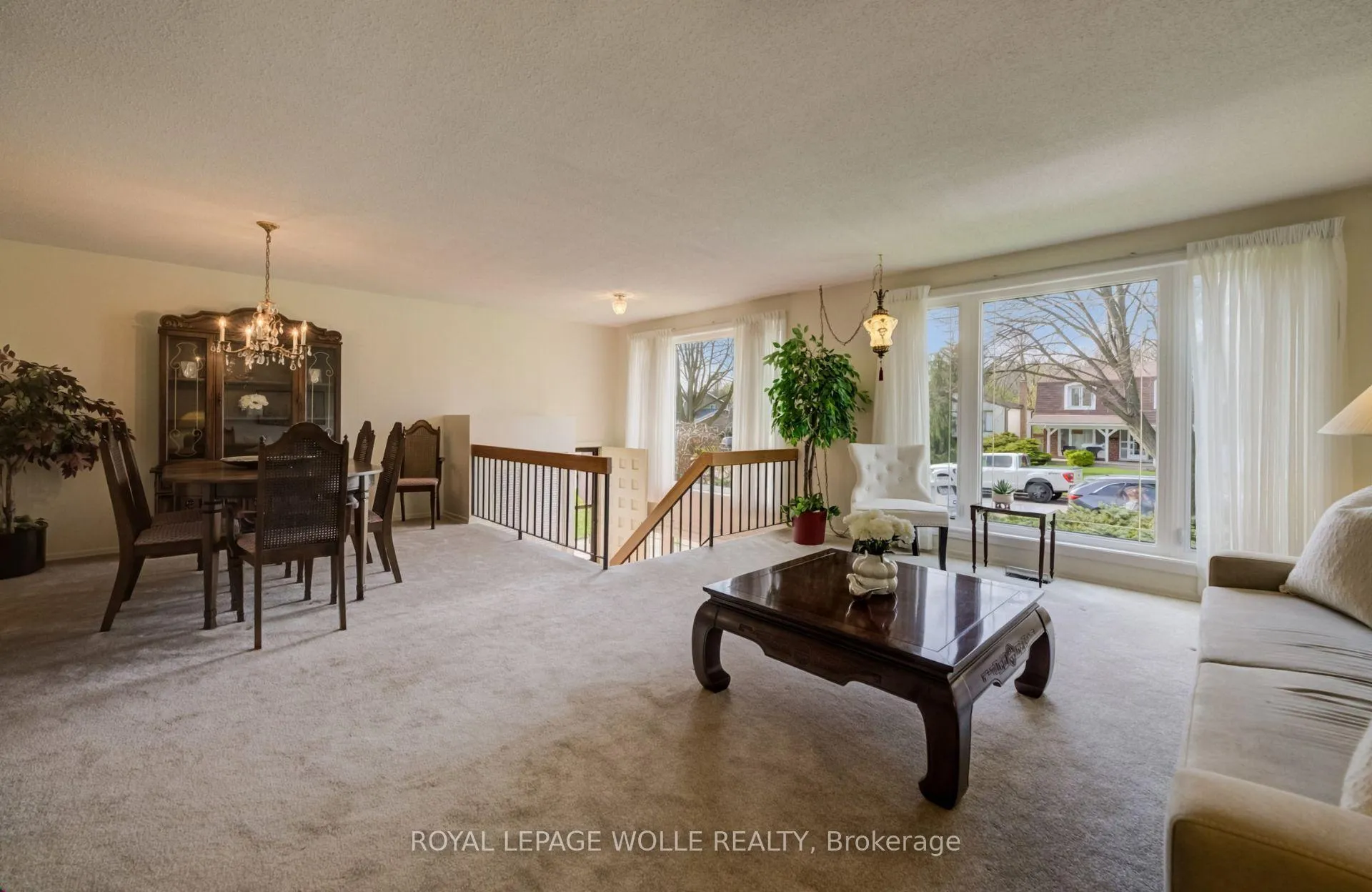 Photo 6 of 51 Underhill Crescent, Kitchener — HOMEH
