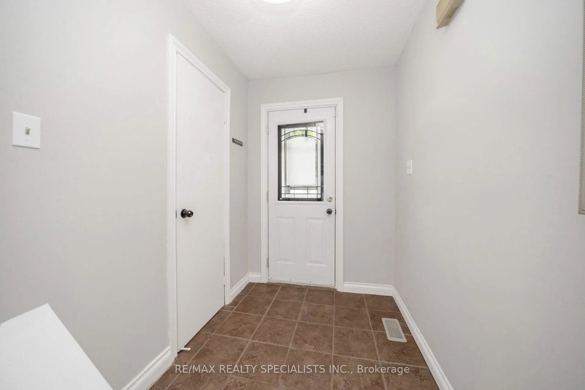 Photo 18 of 20 Enmount Drive, Brampton, Bramalea Road South Gateway — HOMEH
