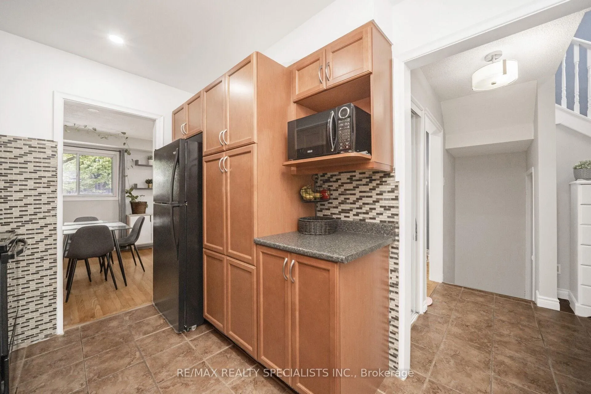 Photo 15 of 20 Enmount Drive, Brampton, Bramalea Road South Gateway — HOMEH