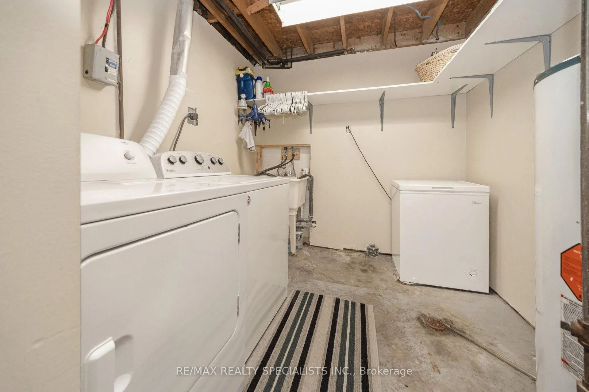 Photo 38 of 20 Enmount Drive, Brampton, Bramalea Road South Gateway — HOMEH