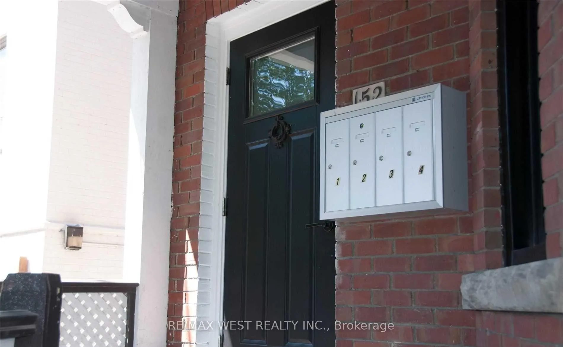 Photo 11 of Unit 4, 152 Dowling Avenue, Toronto, South Parkdale — HOMEH