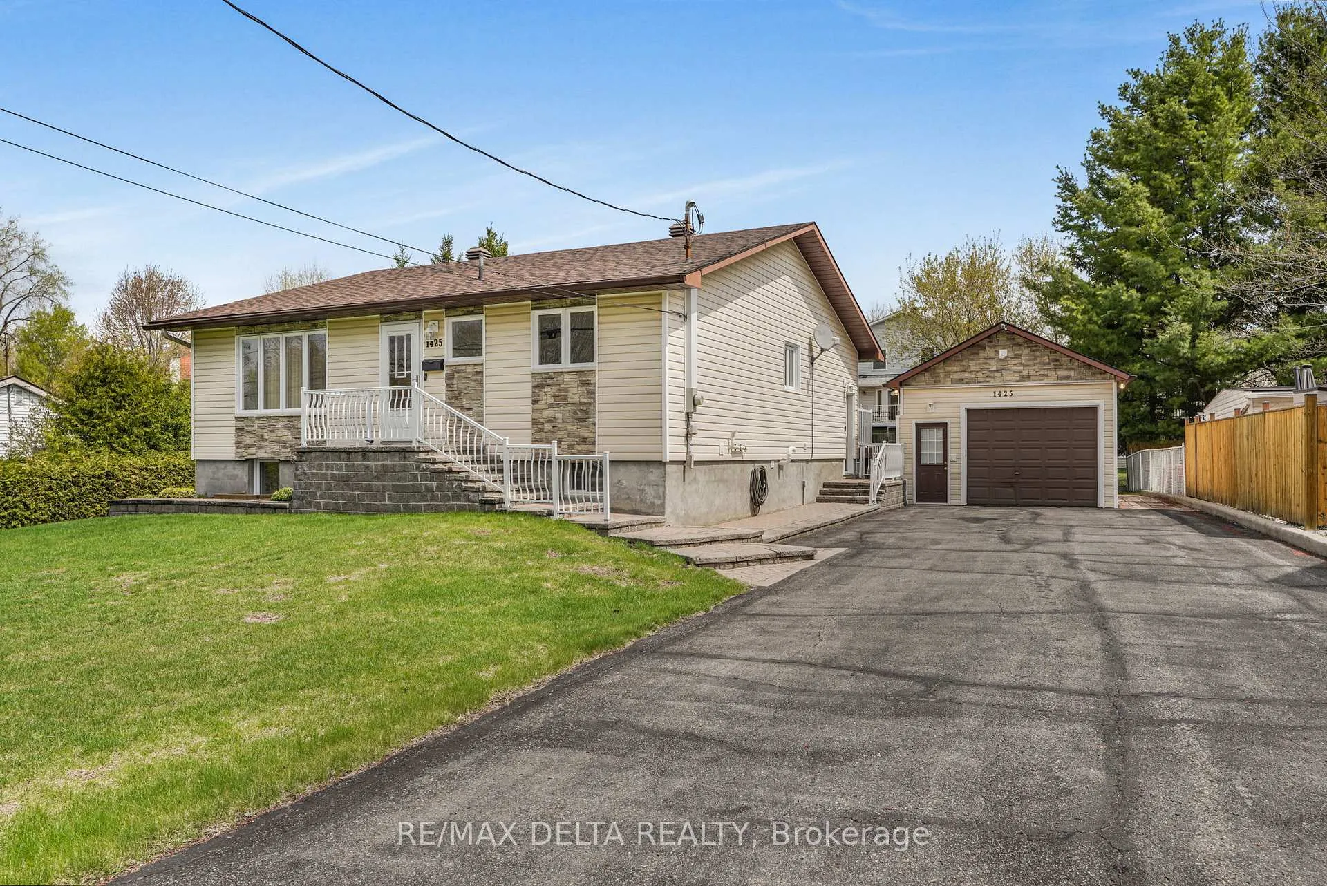 Photo 1 of 1425 Boyer Road, Ottawa, Chateauneuf — HOMEH