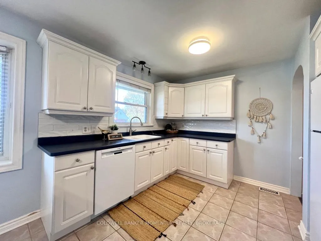 Photo 10 of 4005 Miller Avenue, Lincoln, Lincoln-Jordan/Vineland — HOMEH