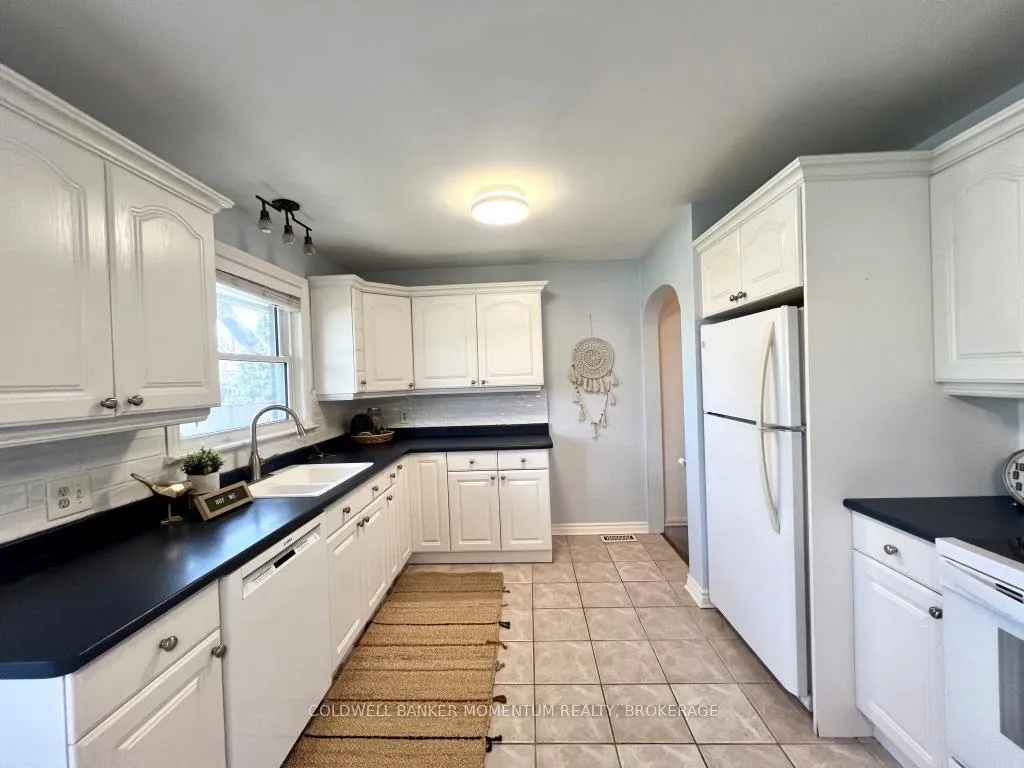 Photo 11 of 4005 Miller Avenue, Lincoln, Lincoln-Jordan/Vineland — HOMEH