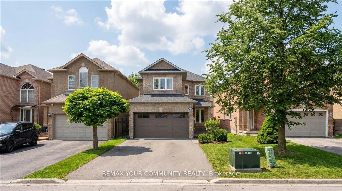 Photo 2 of 130 Princeton Gate, Vaughan, Maple — HOMEH