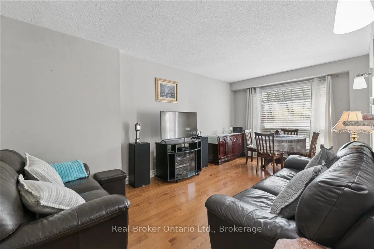 Photo 4 of Unit 16, 16 Hadati Road, Guelph, Grange Road — HOMEH
