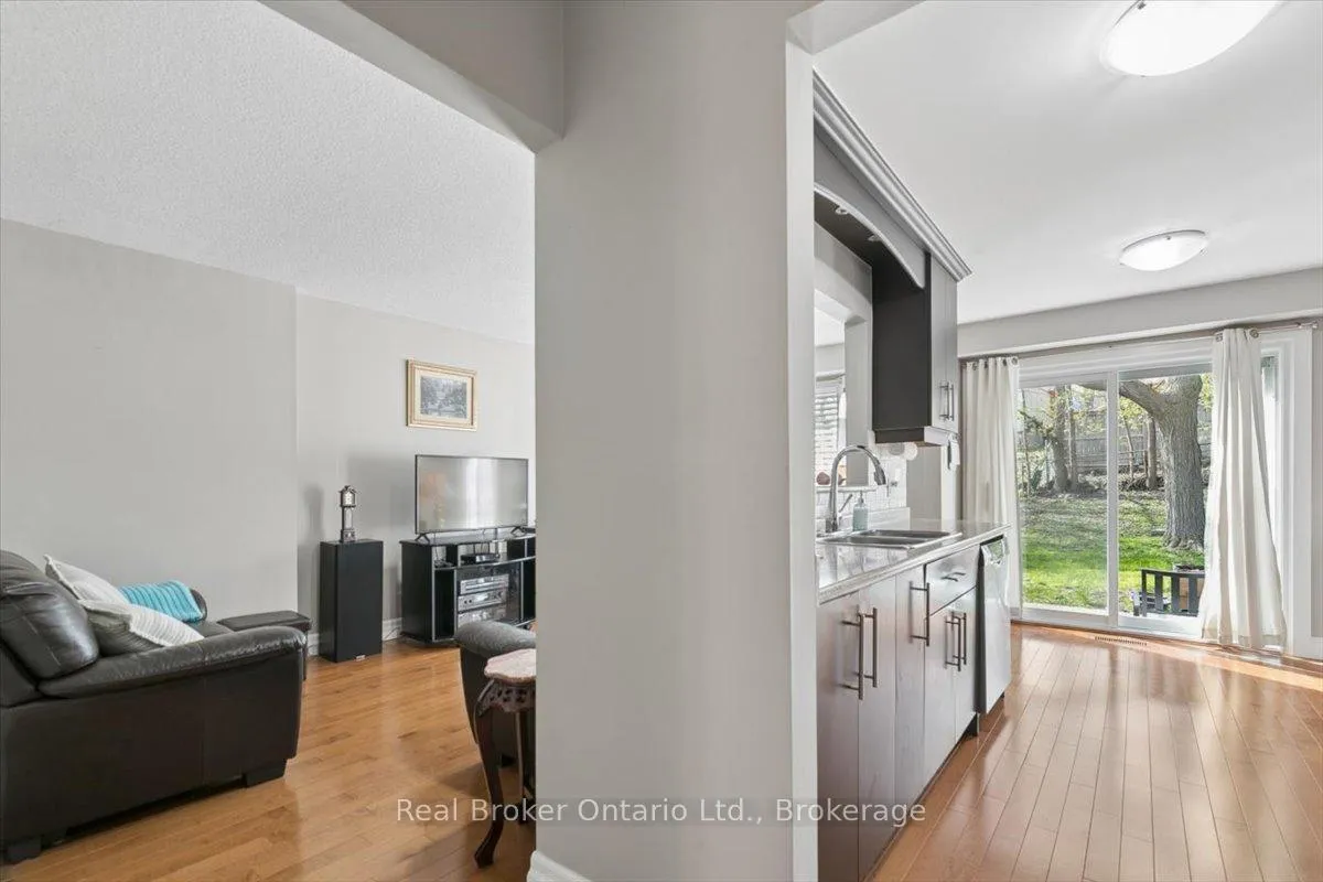 Photo 6 of Unit 16, 16 Hadati Road, Guelph, Grange Road — HOMEH