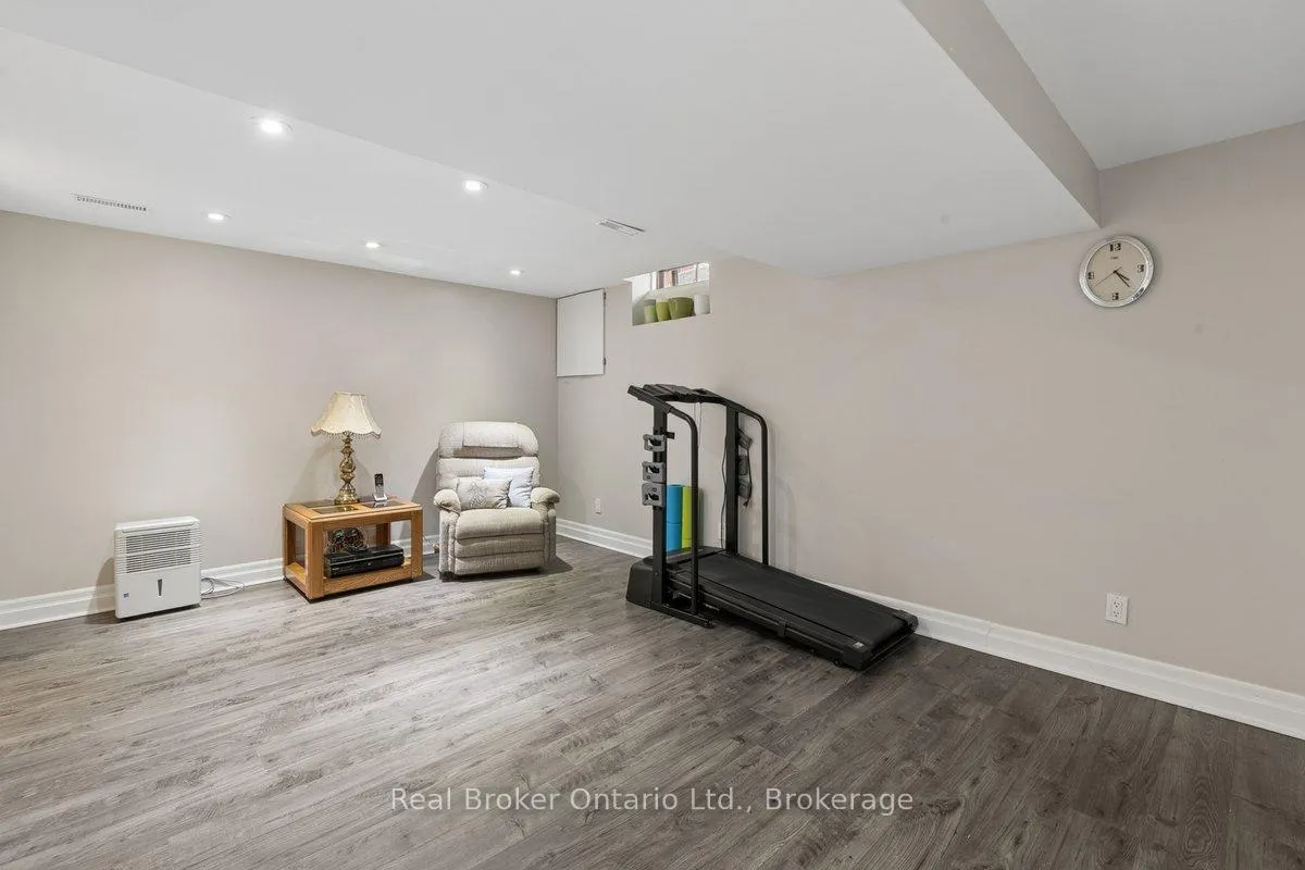 Photo 21 of Unit 16, 16 Hadati Road, Guelph, Grange Road — HOMEH