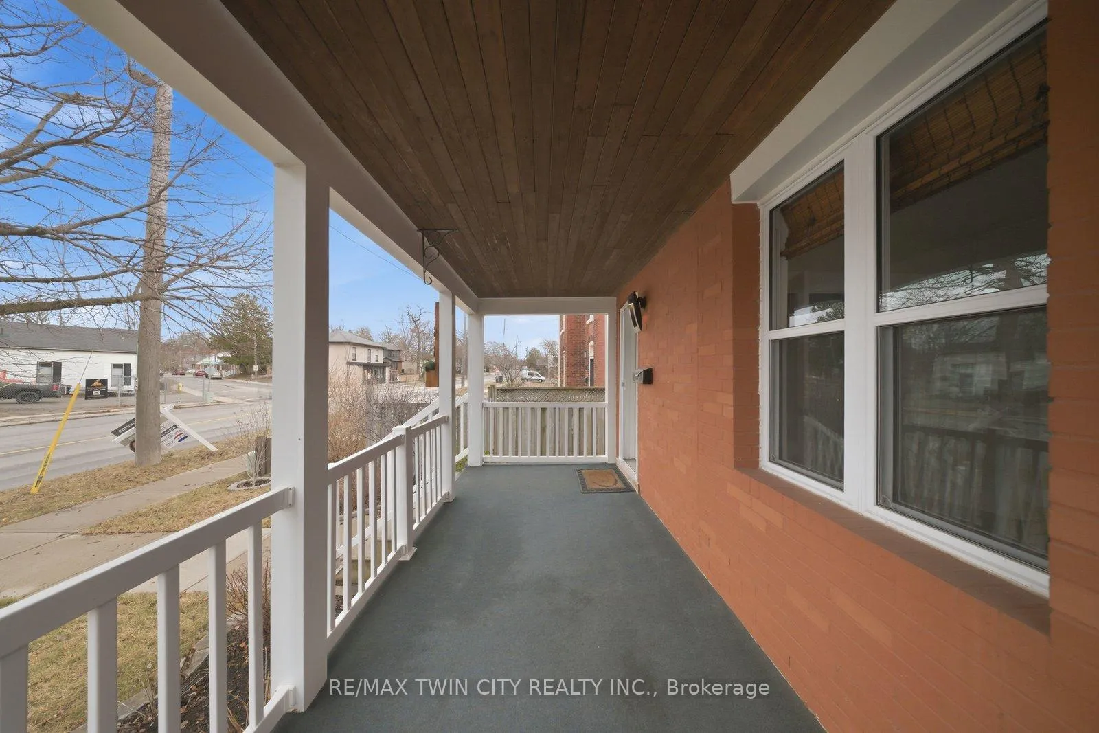 Photo 27 of 188 Grand River Avenue, Brantford — HOMEH
