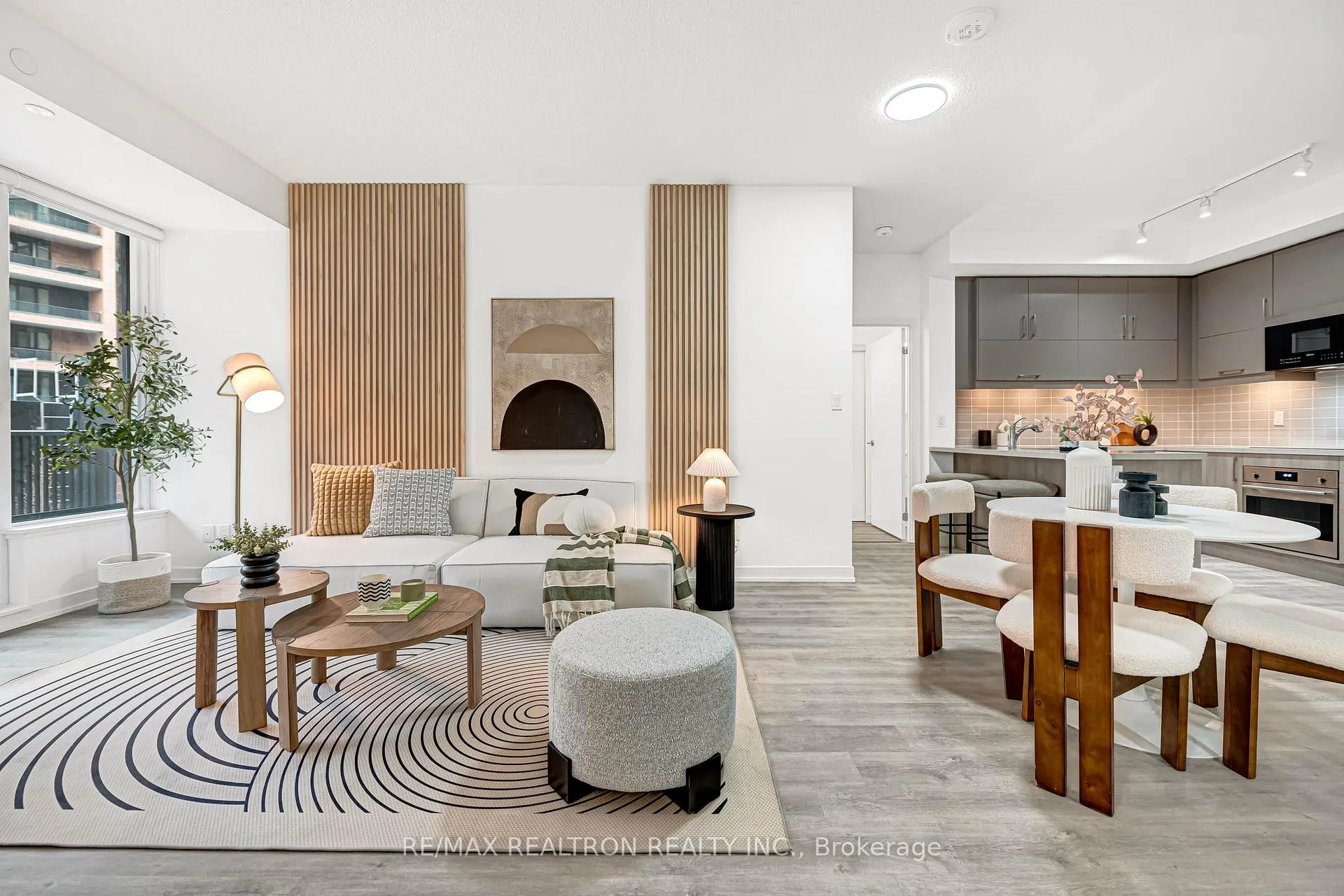 Photo 13 of Unit 403C, 38 Simcoe Promenade, Markham, Unionville — HOMEH