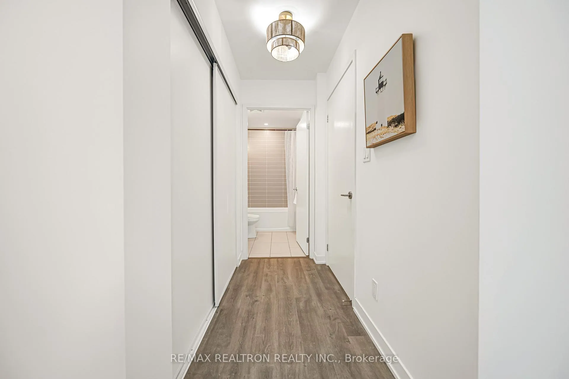 Photo 30 of Unit 403C, 38 Simcoe Promenade, Markham, Unionville — HOMEH