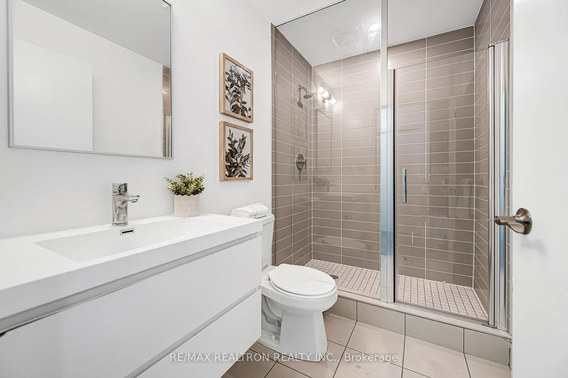 Photo 37 of Unit 403C, 38 Simcoe Promenade, Markham, Unionville — HOMEH