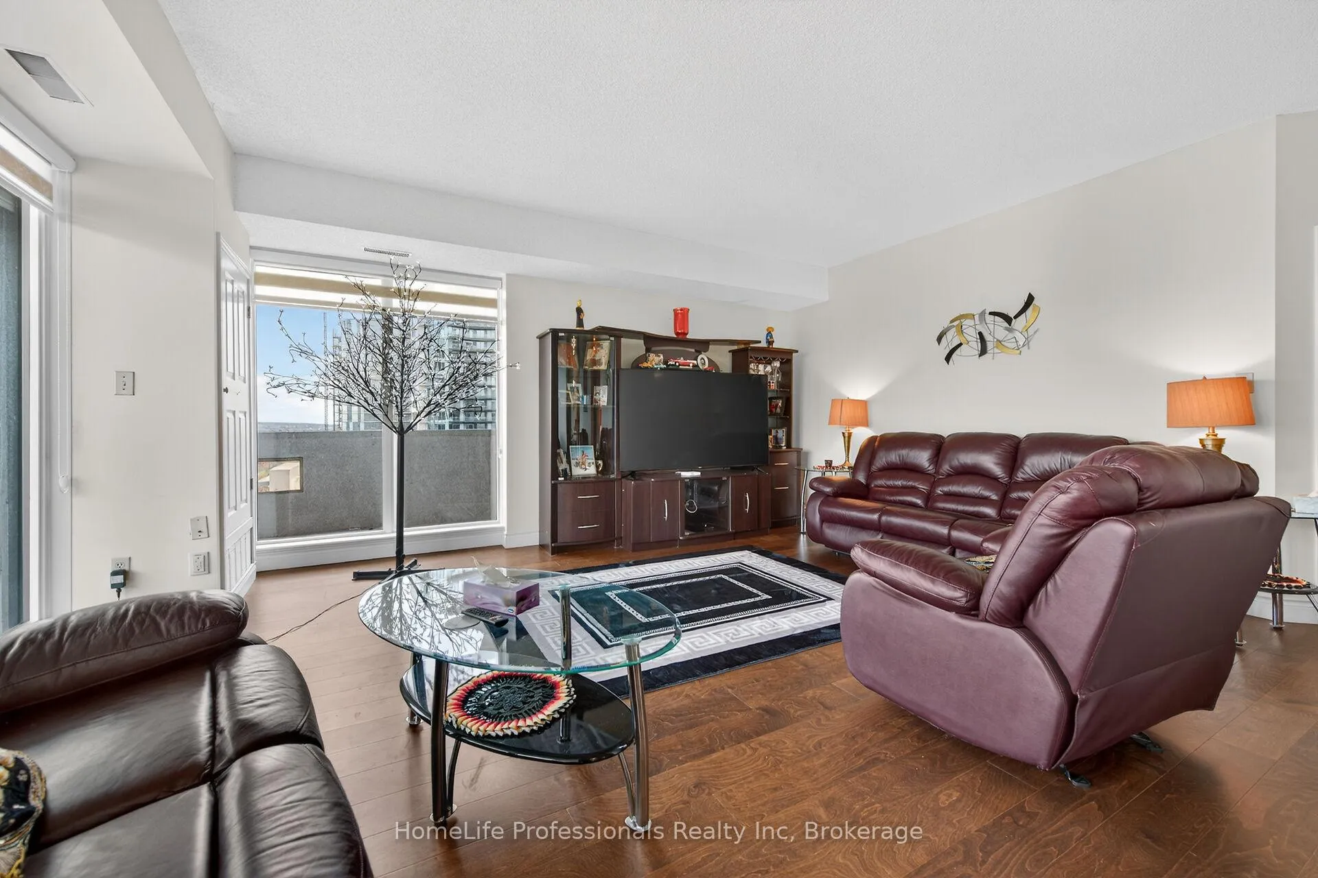 Photo 10 of Unit 1803, 67 Caroline Street S, Hamilton, Durand — HOMEH