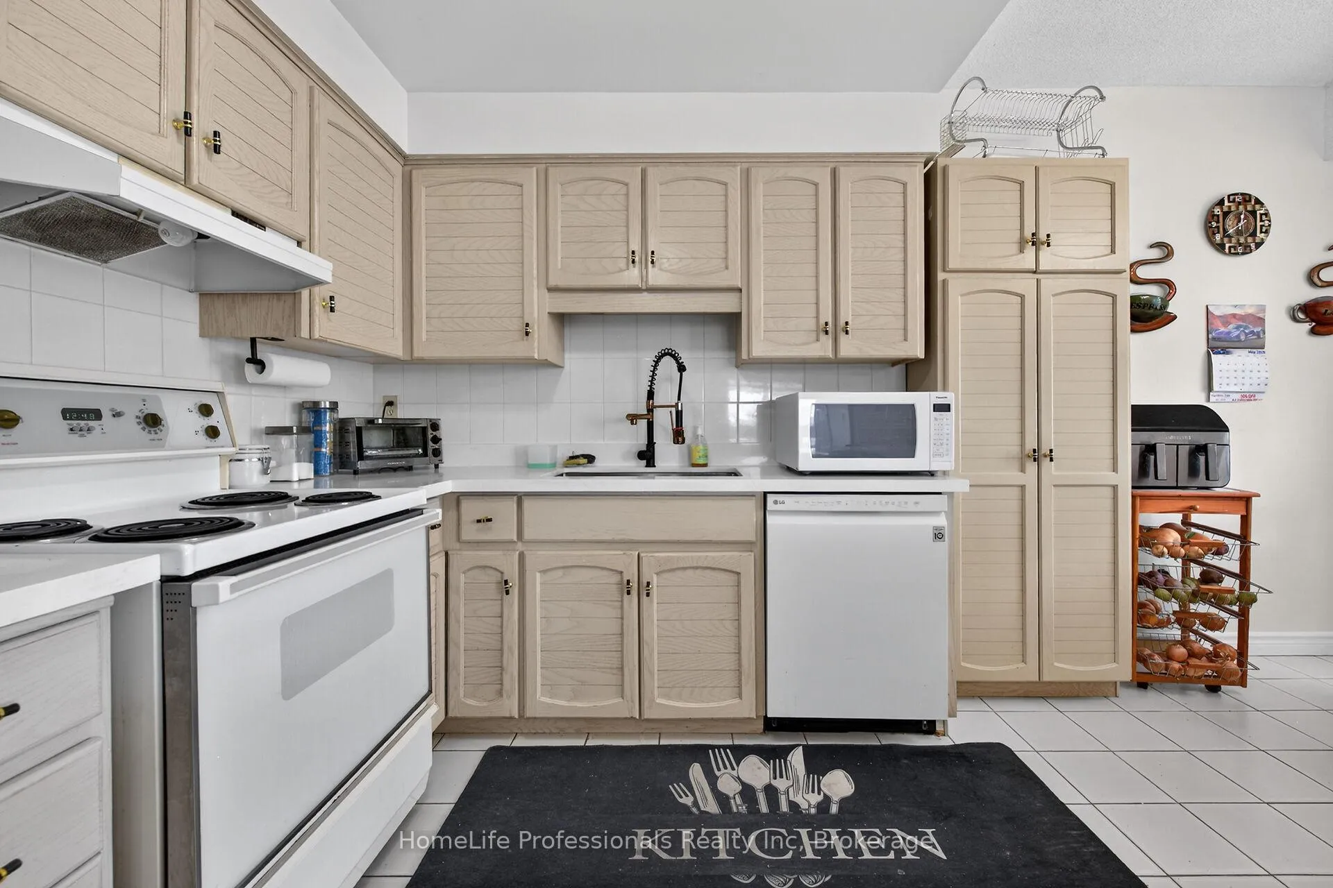 Photo 17 of Unit 1803, 67 Caroline Street S, Hamilton, Durand — HOMEH