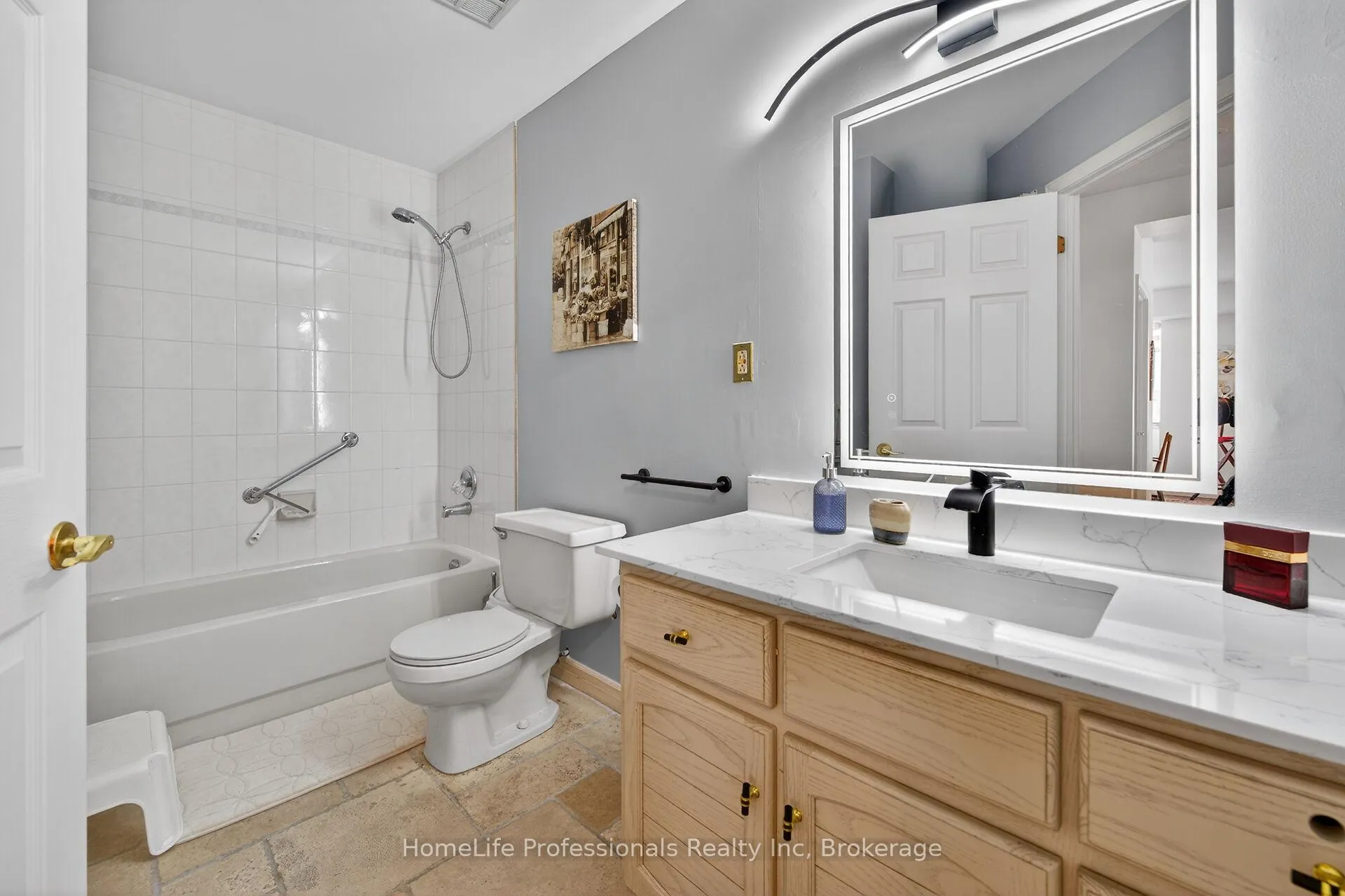 Photo 29 of Unit 1803, 67 Caroline Street S, Hamilton, Durand — HOMEH