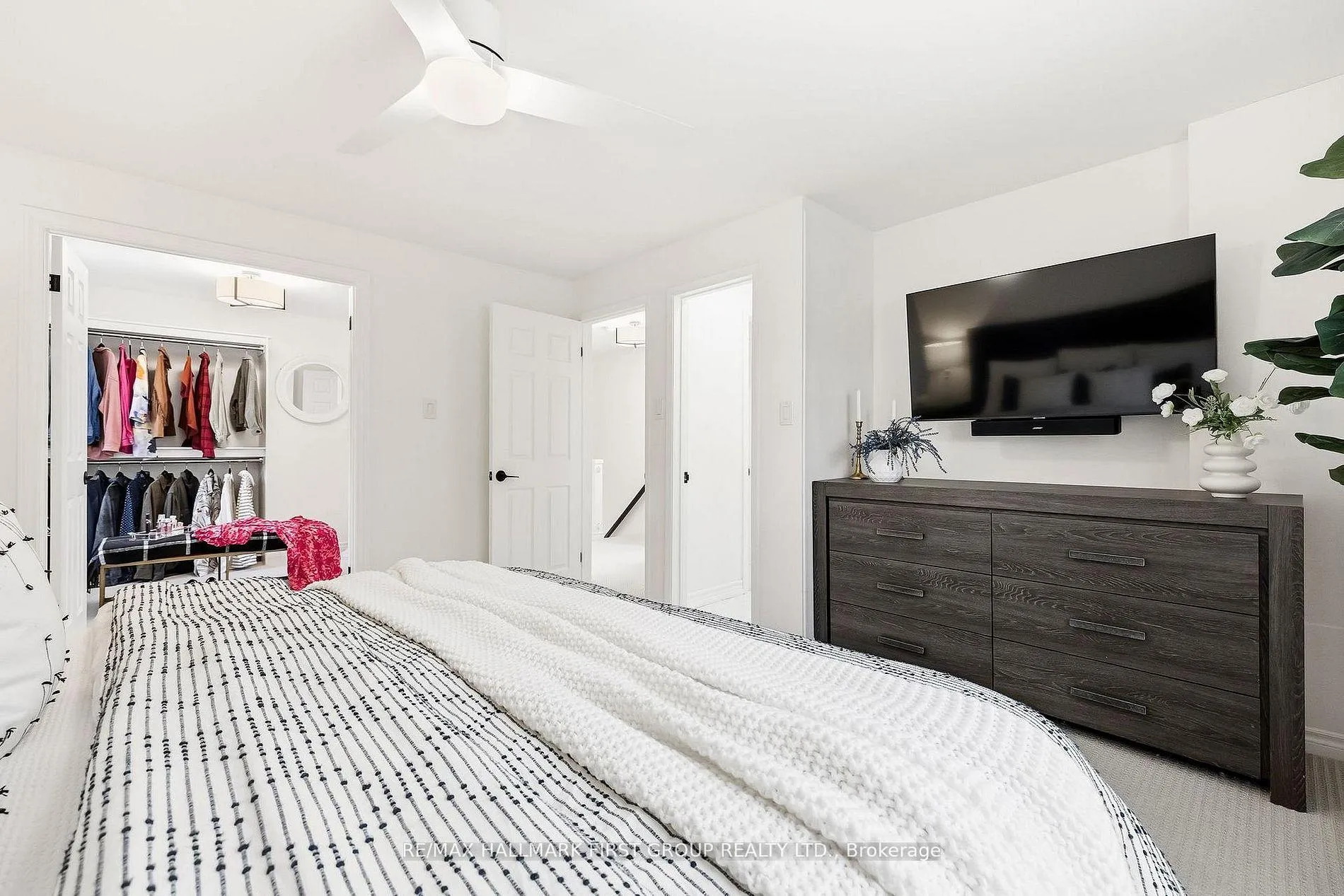 Photo 26 of 953 Vistula Drive, Pickering, West Shore — HOMEH