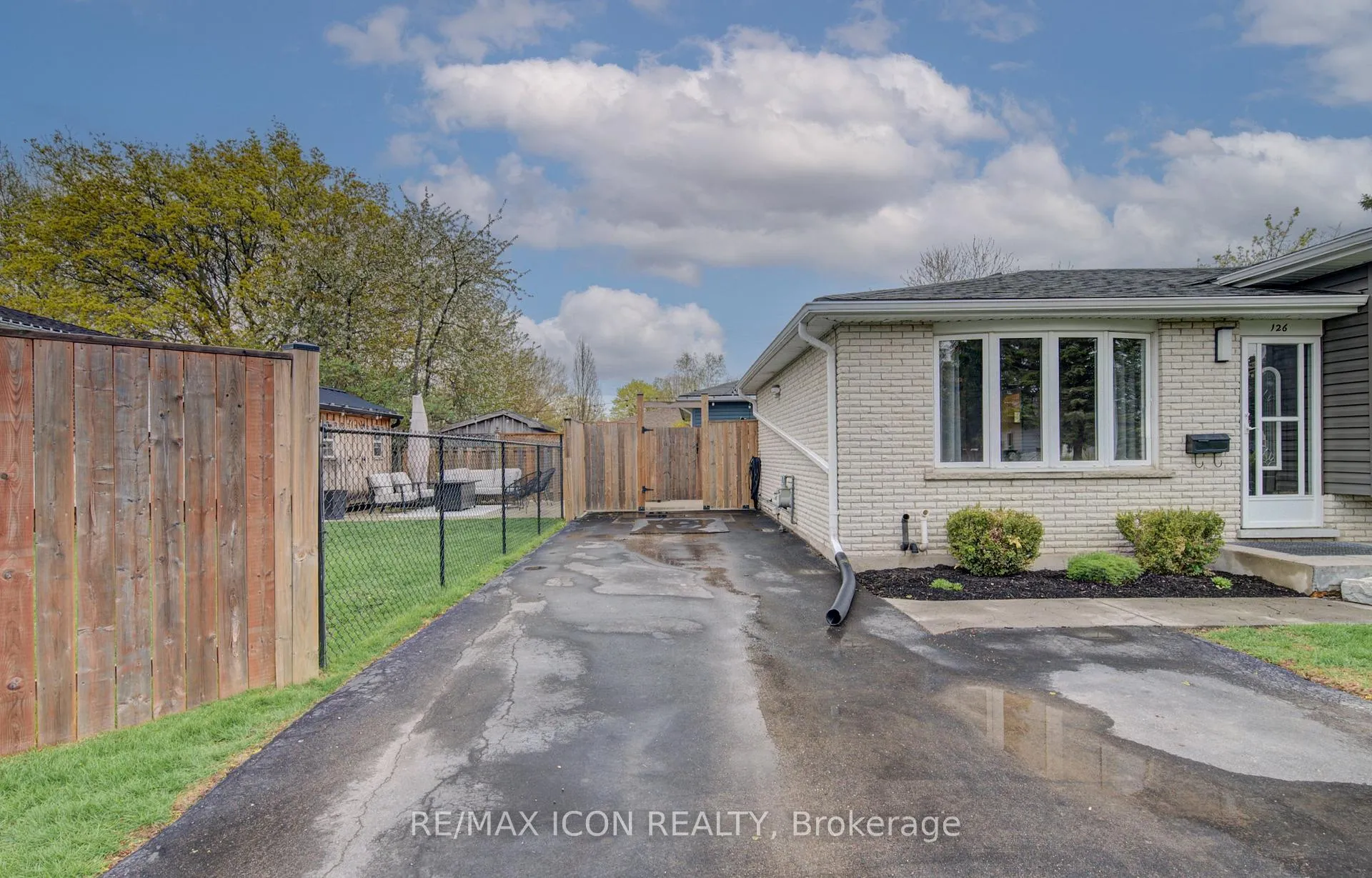 Photo 4 of 126 Webster Street, Wilmot — HOMEH