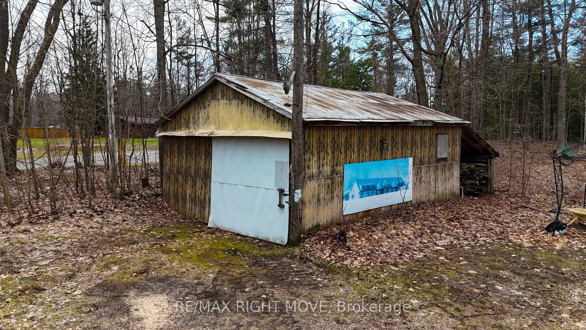 Photo 4 of 4124 Wainman Line, Severn, Bass Lake — HOMEH