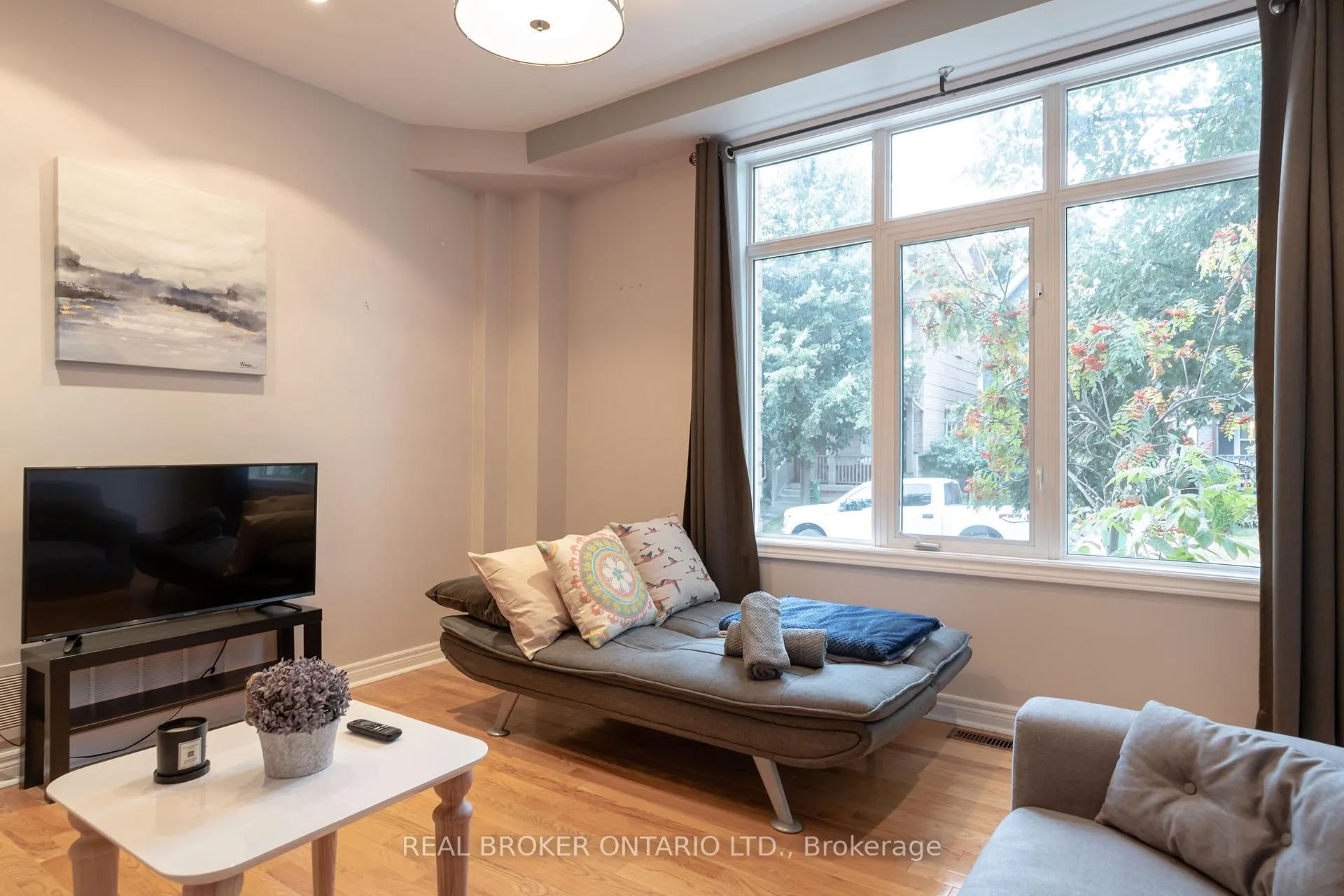 Photo 5 of Unit Main, 179 Hanson Street, Toronto, Woodbine Corridor — HOMEH