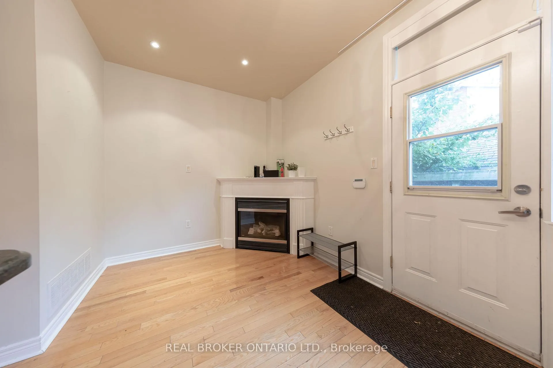 Photo 9 of Unit Main, 179 Hanson Street, Toronto, Woodbine Corridor — HOMEH
