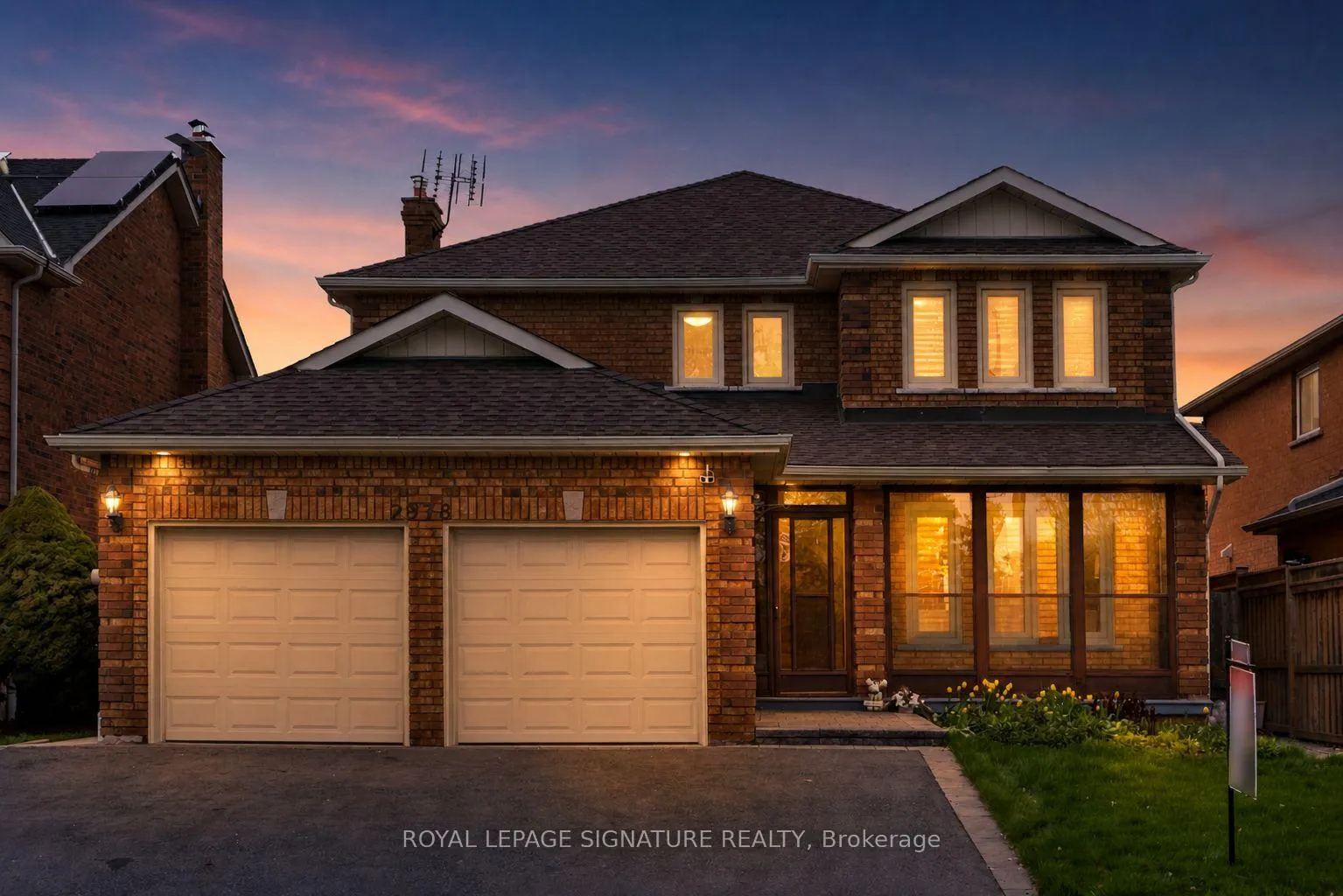 Front of 2978 Pettigrew Crescent