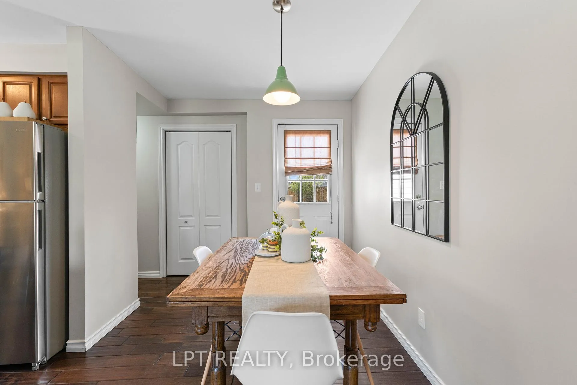 Photo 17 of 145 Silas Boulevard, Georgina, Keswick North — HOMEH