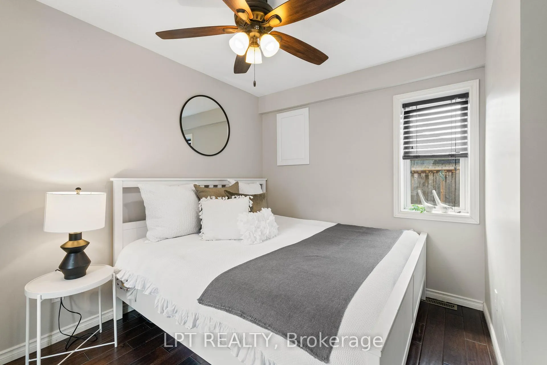 Photo 18 of 145 Silas Boulevard, Georgina, Keswick North — HOMEH
