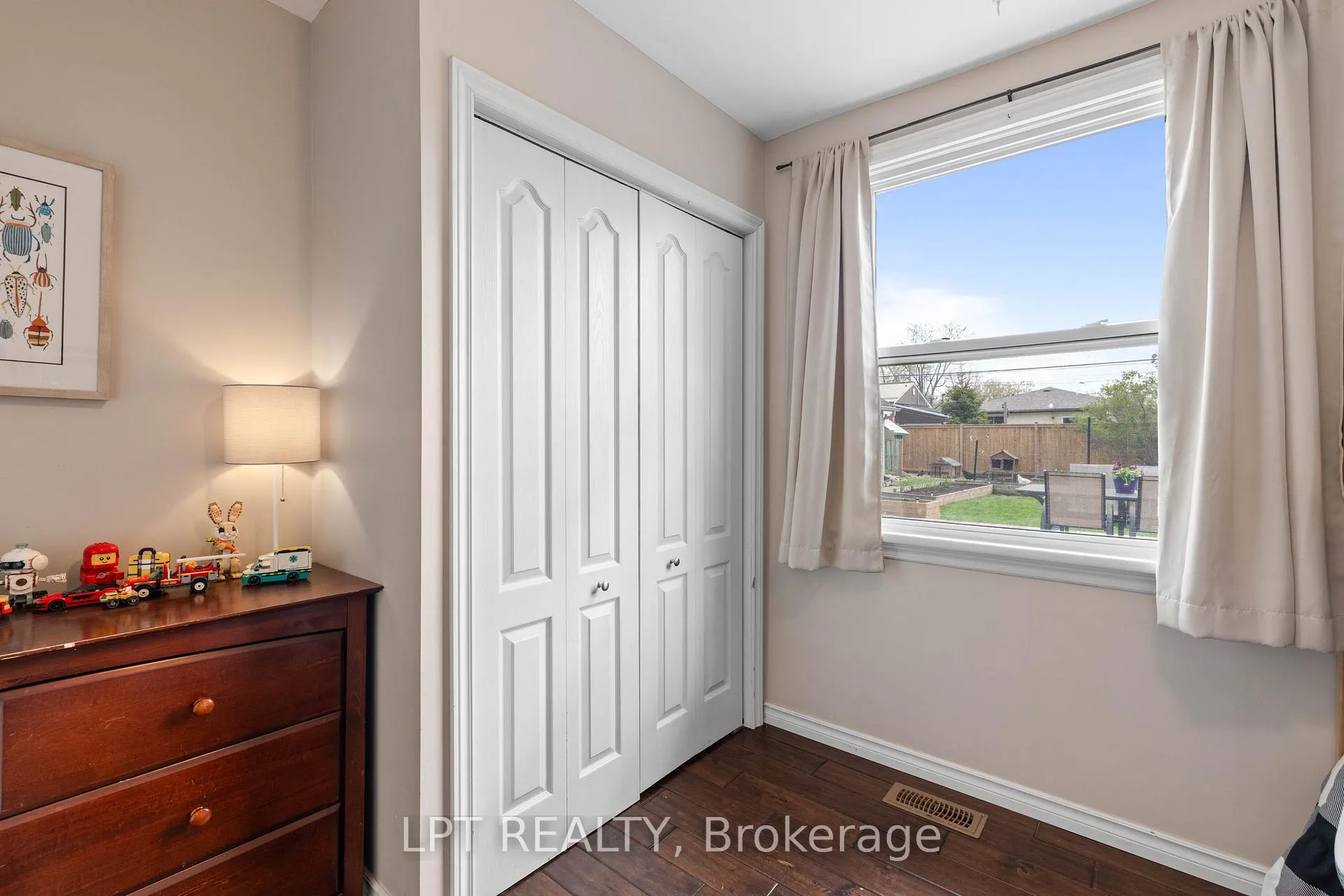 Photo 21 of 145 Silas Boulevard, Georgina, Keswick North — HOMEH