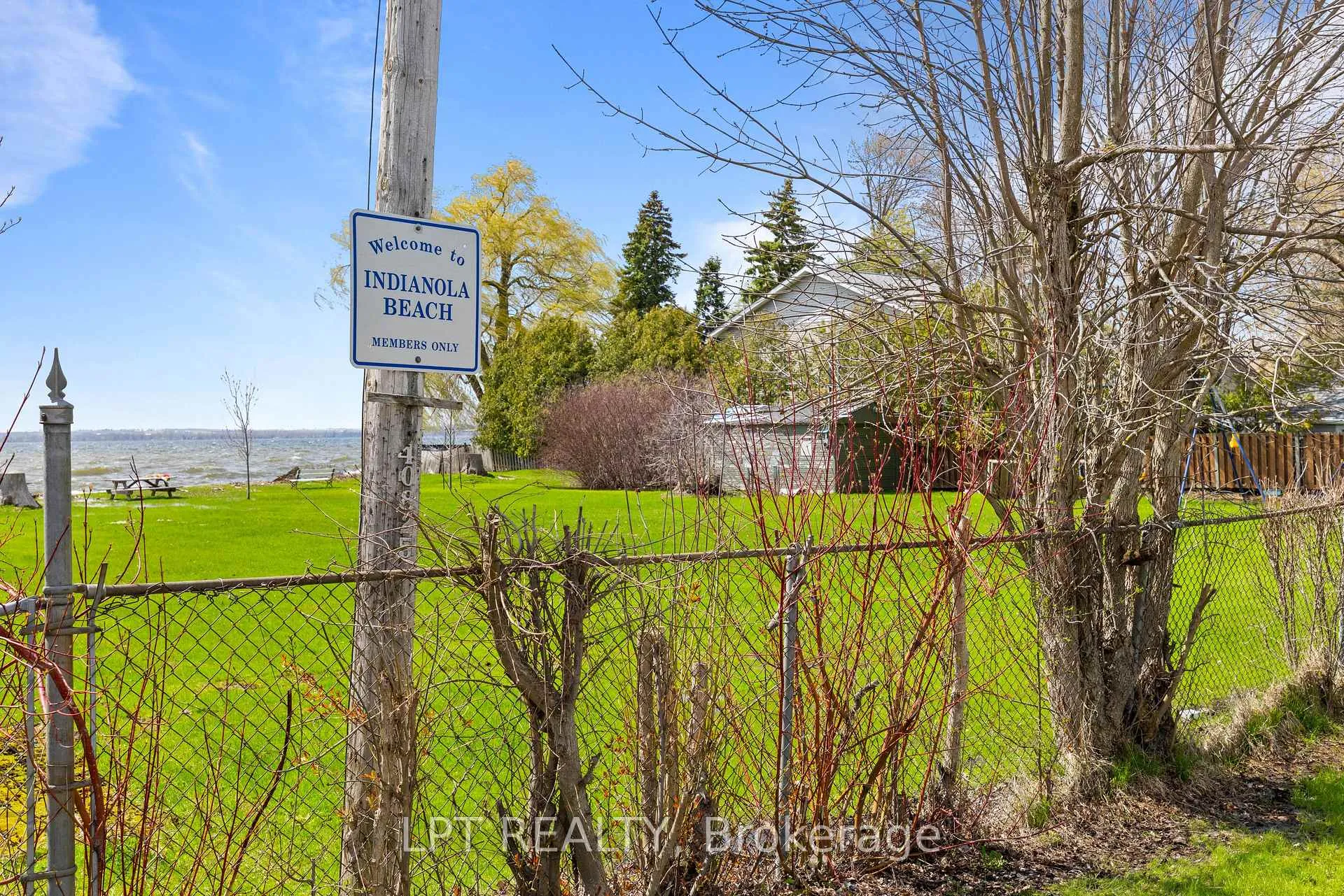Photo 34 of 145 Silas Boulevard, Georgina, Keswick North — HOMEH