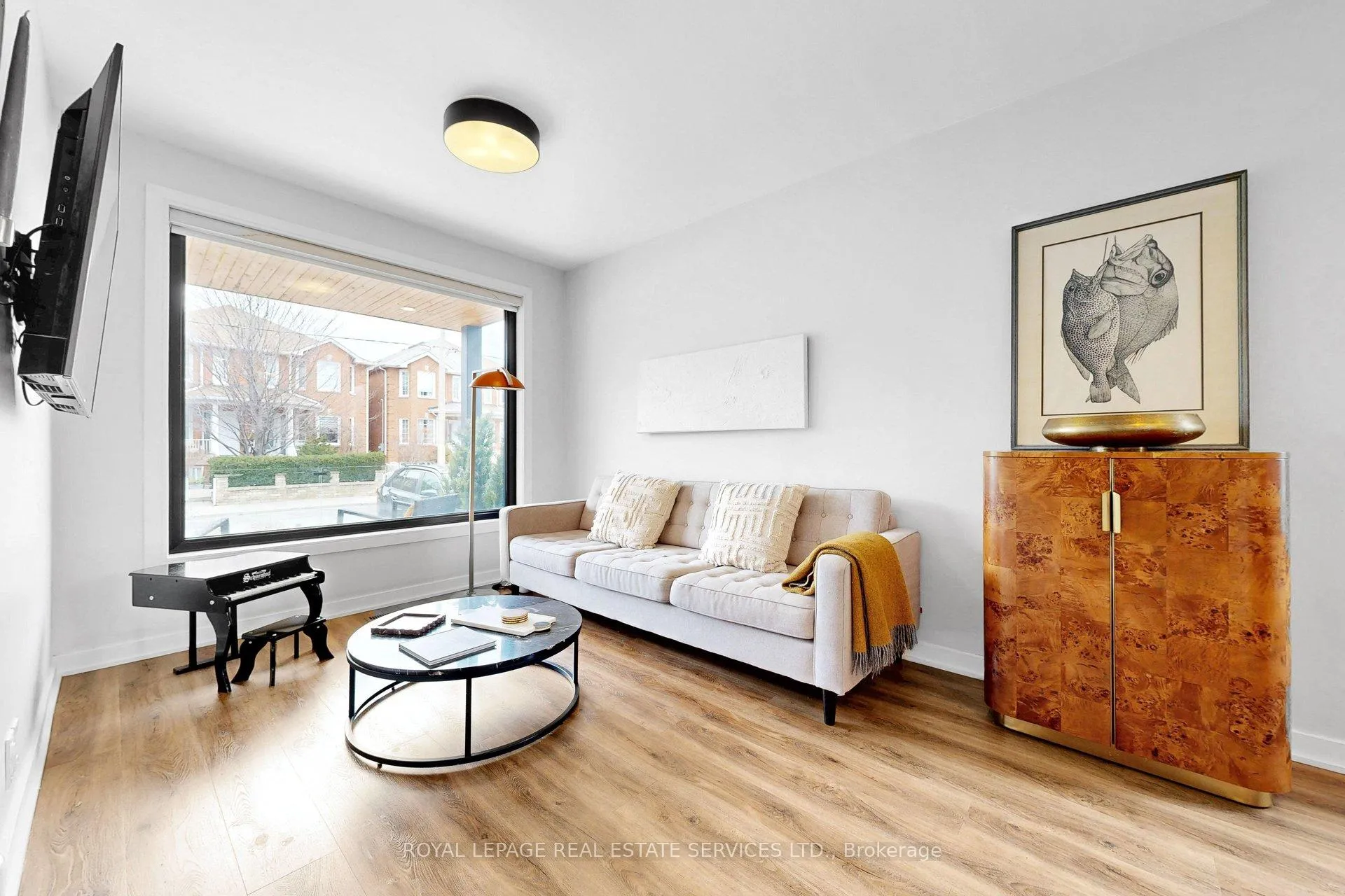 Photo 5 of 97 Ascot Avenue, Toronto, Corso Italia-Davenport — HOMEH