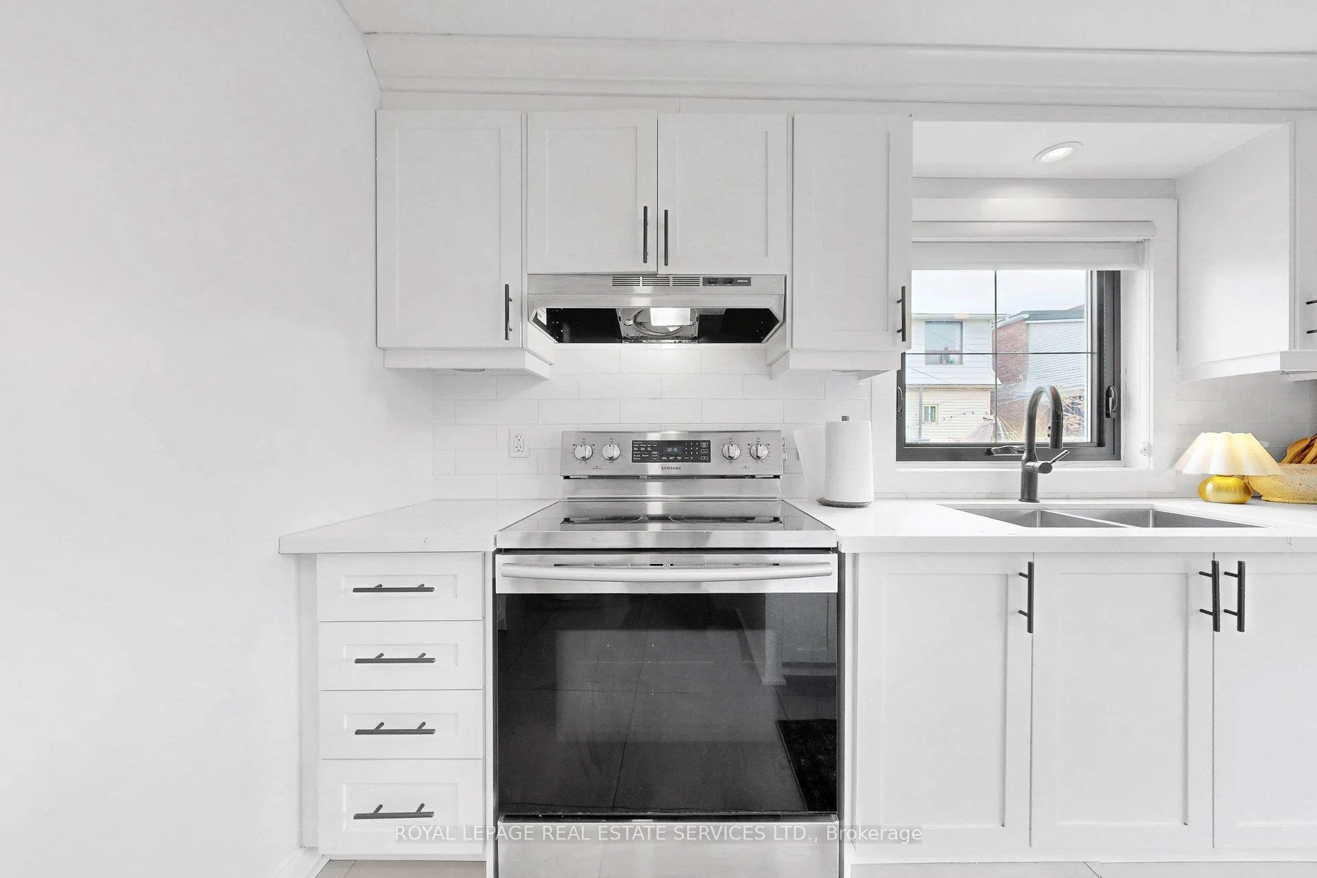 Photo 15 of 97 Ascot Avenue, Toronto, Corso Italia-Davenport — HOMEH