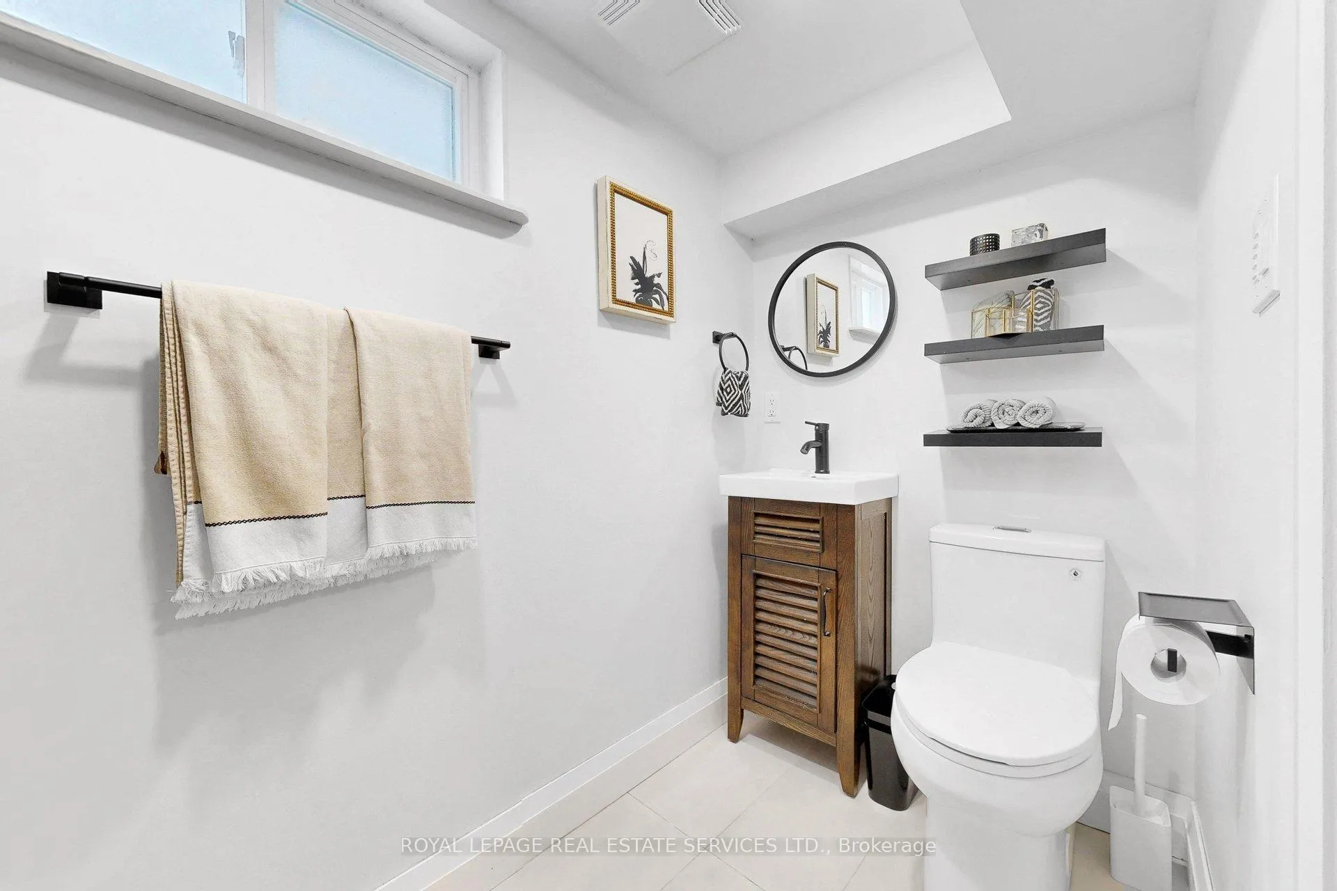 Photo 35 of 97 Ascot Avenue, Toronto, Corso Italia-Davenport — HOMEH