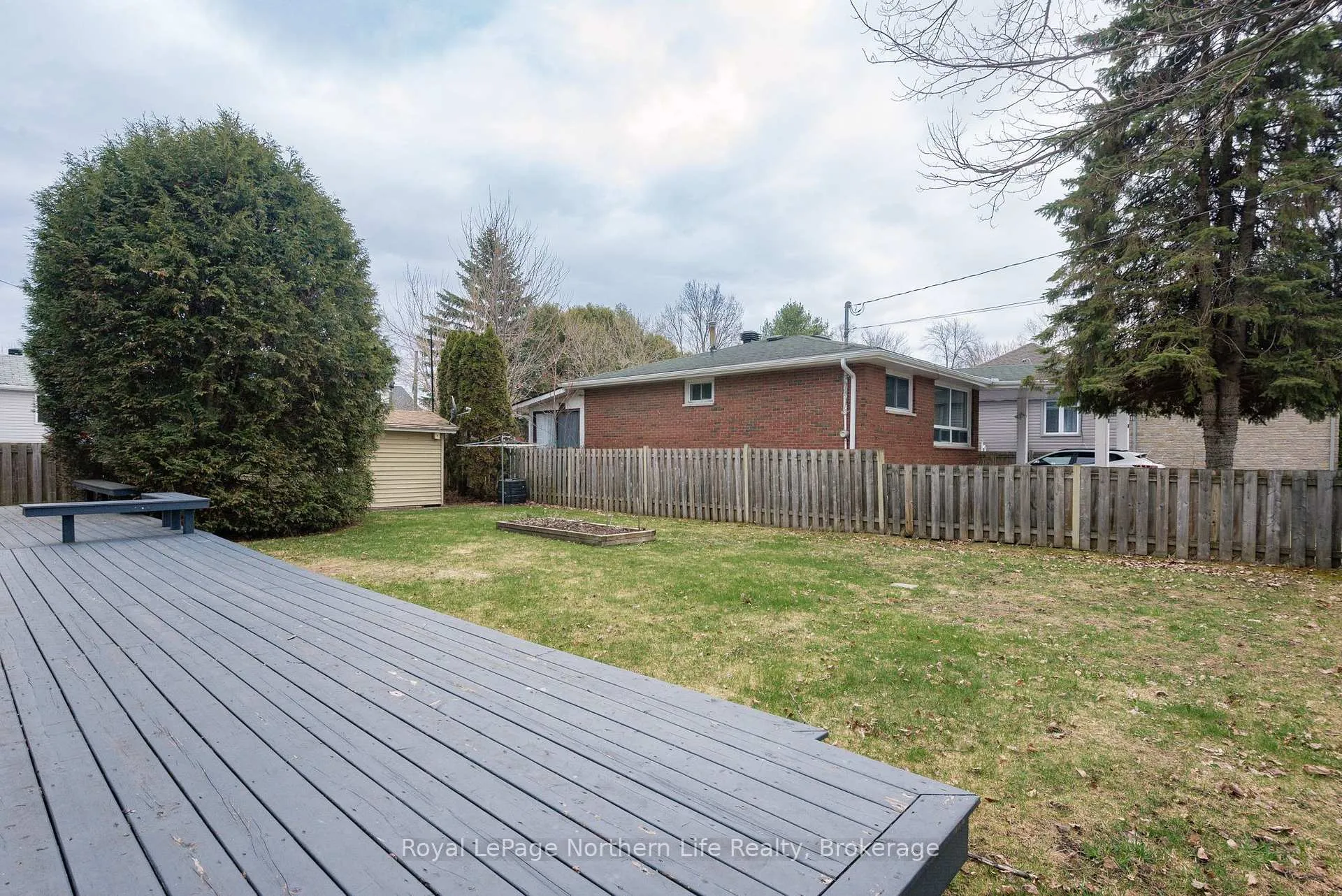 Photo 9 of 40 Macdonald Avenue W, North Bay, Ferris — HOMEH