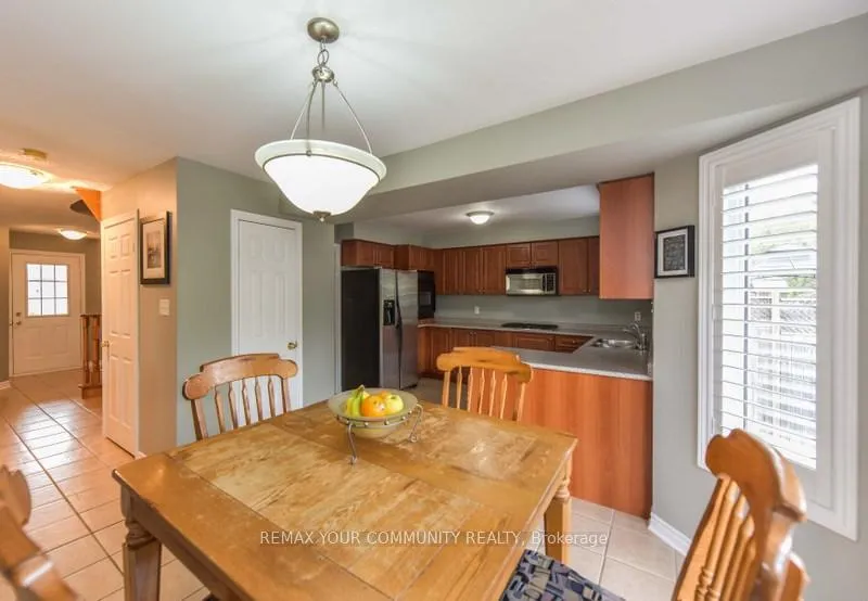 Photo 5 of 110 Ruffet Drive, Barrie, Edgehill Drive — HOMEH