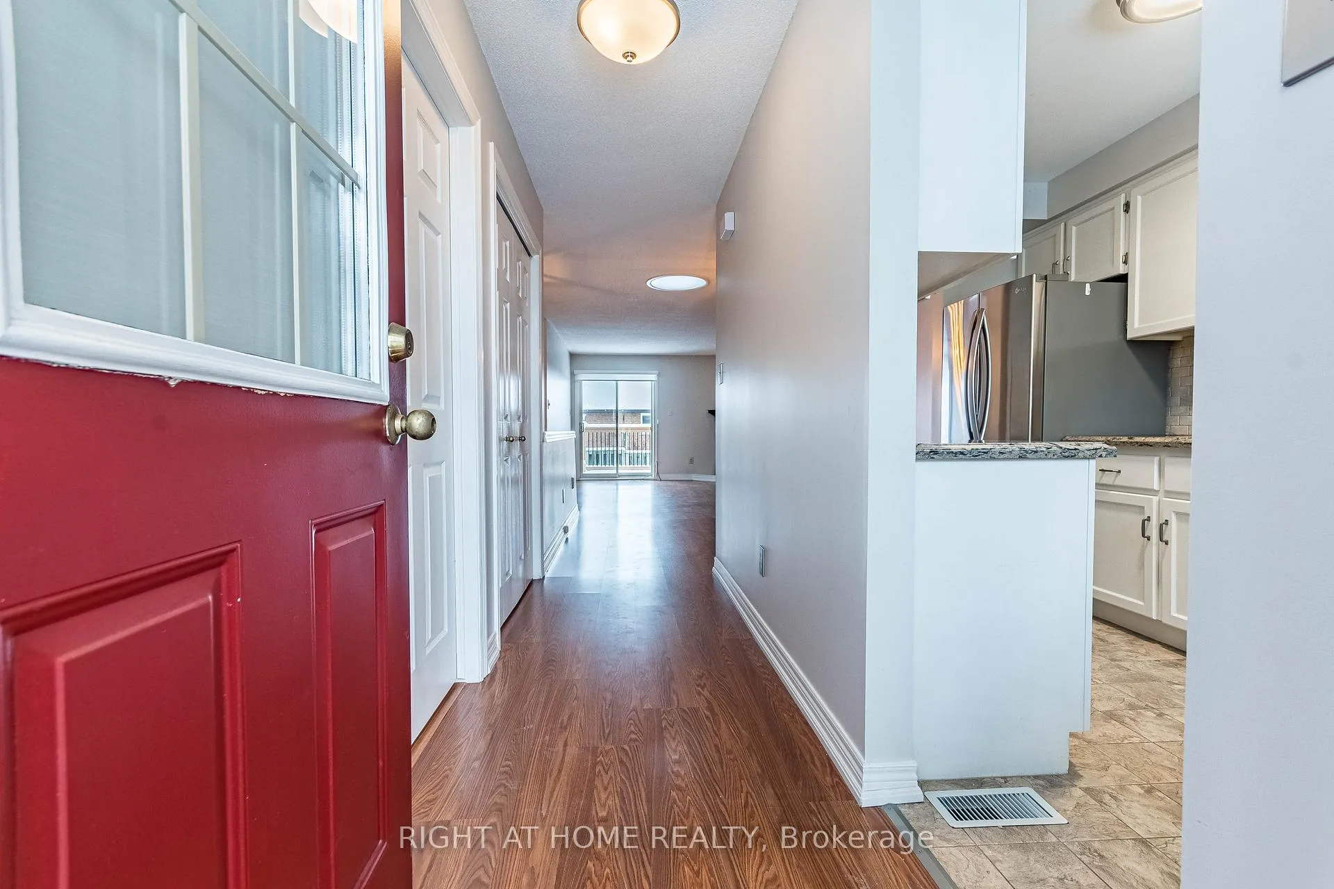 Photo 2 of Unit 7, 165 Main Street E, Grimsby, Grimsby East — HOMEH