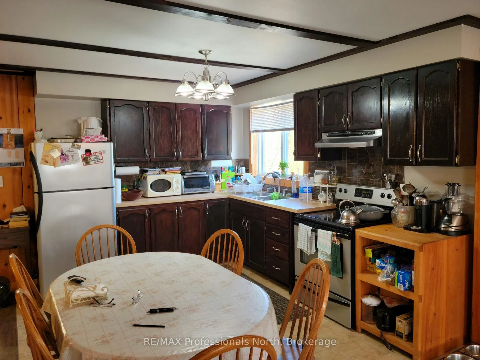 Photo 11 of 3944 Chetwynd Road, Kearney, Proudfoot — HOMEH
