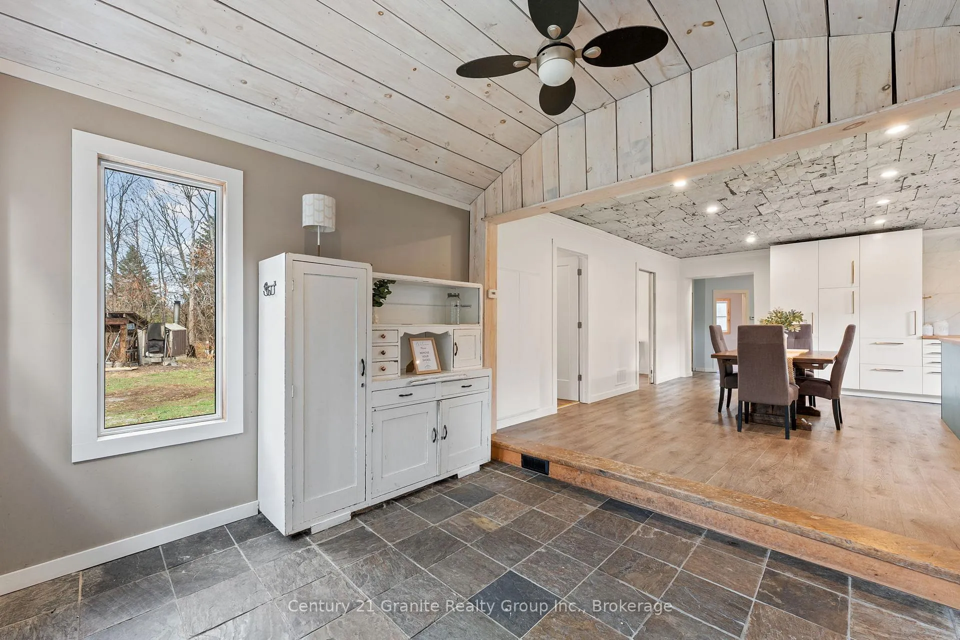 Photo 7 of 1126 Rice Road, Minden Hills, Snowdon — HOMEH