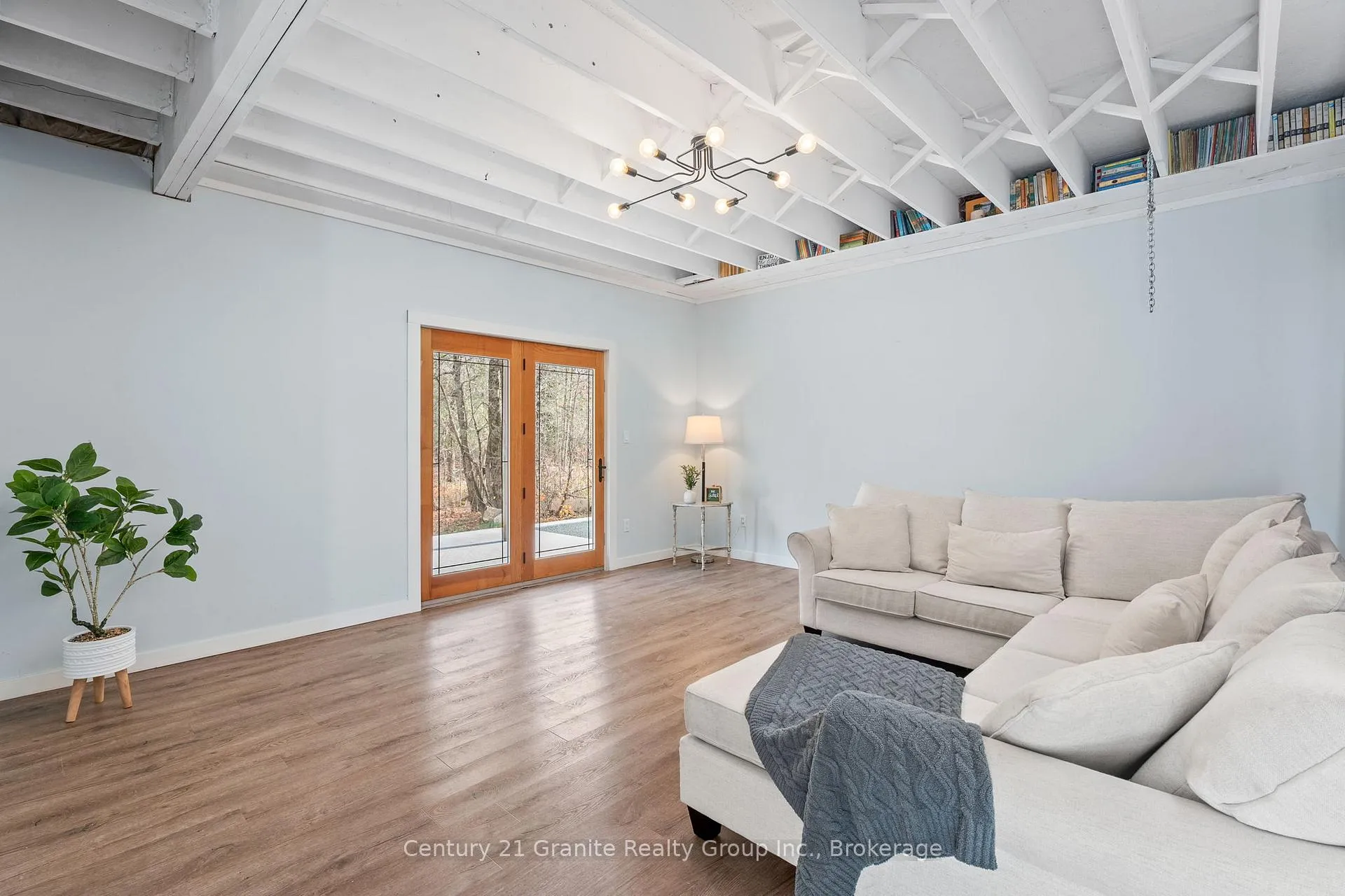 Photo 18 of 1126 Rice Road, Minden Hills, Snowdon — HOMEH