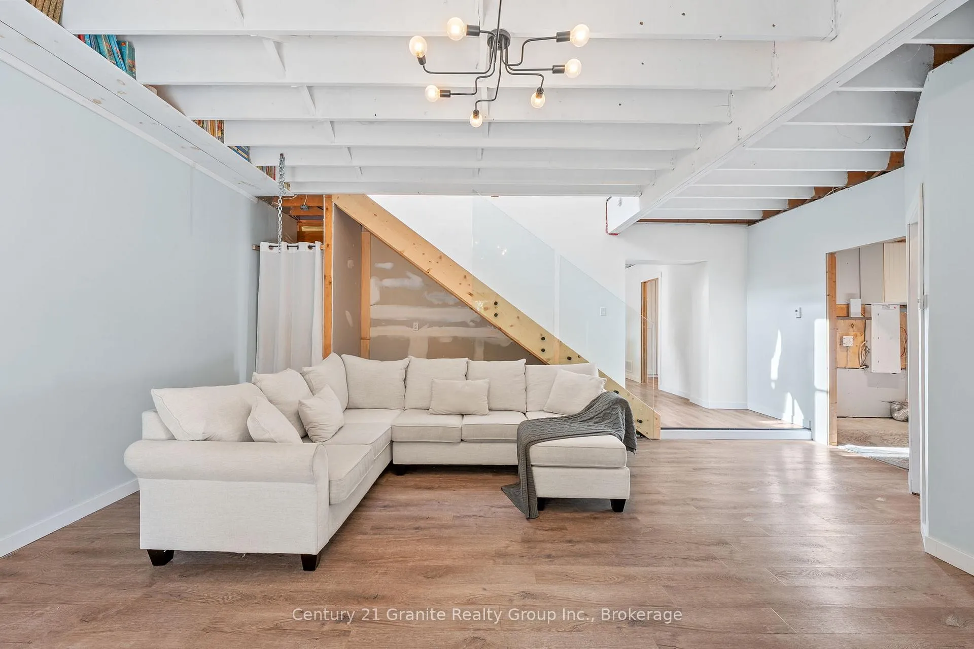 Photo 20 of 1126 Rice Road, Minden Hills, Snowdon — HOMEH