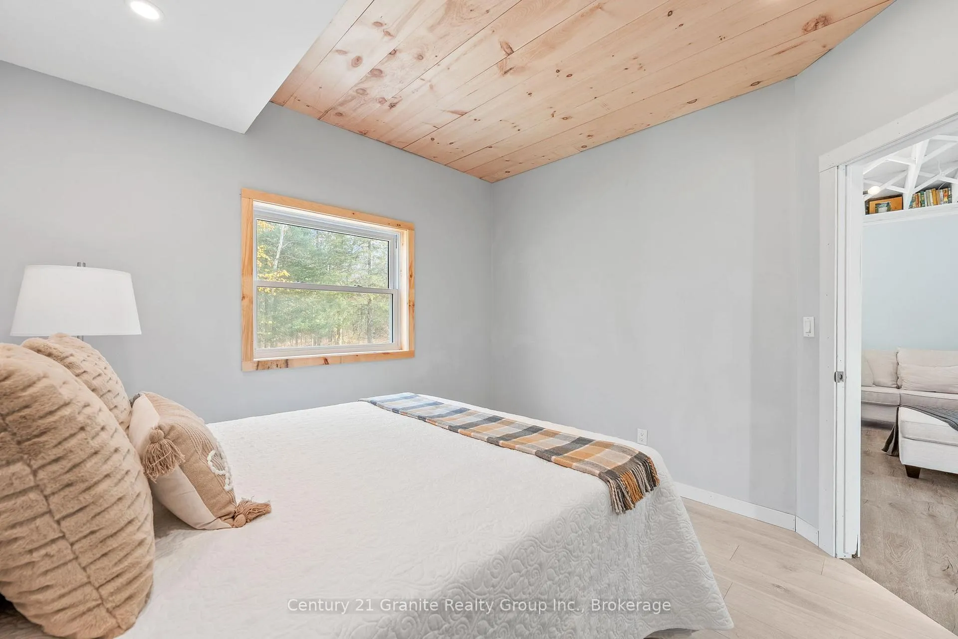 Photo 22 of 1126 Rice Road, Minden Hills, Snowdon — HOMEH