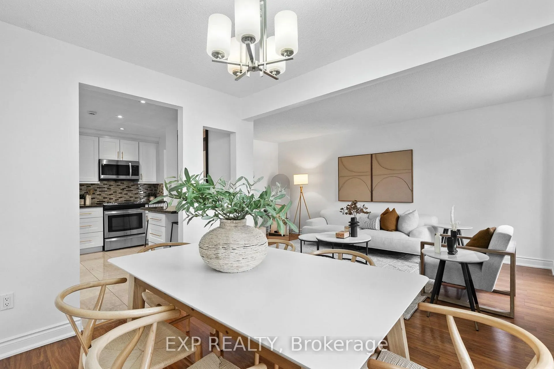 Photo 11 of Unit 14, 5536 Montevideo Road, Mississauga, Meadowvale — HOMEH
