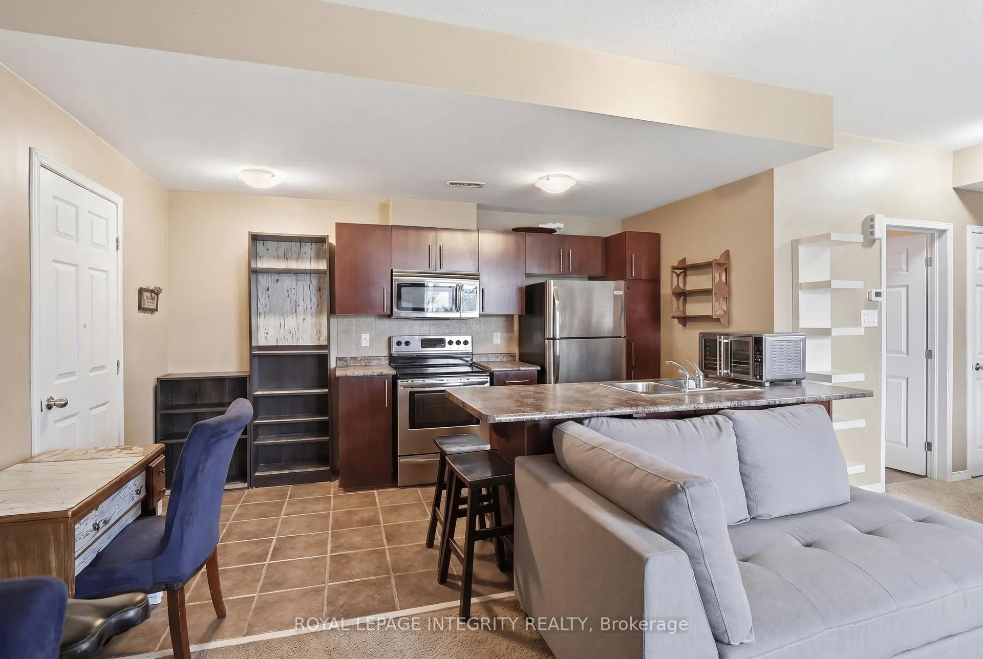 Photo 4 of Unit K, 109 Artesa Private, Ottawa, Kanata - Emerald Meadows/Trailwest — HOMEH