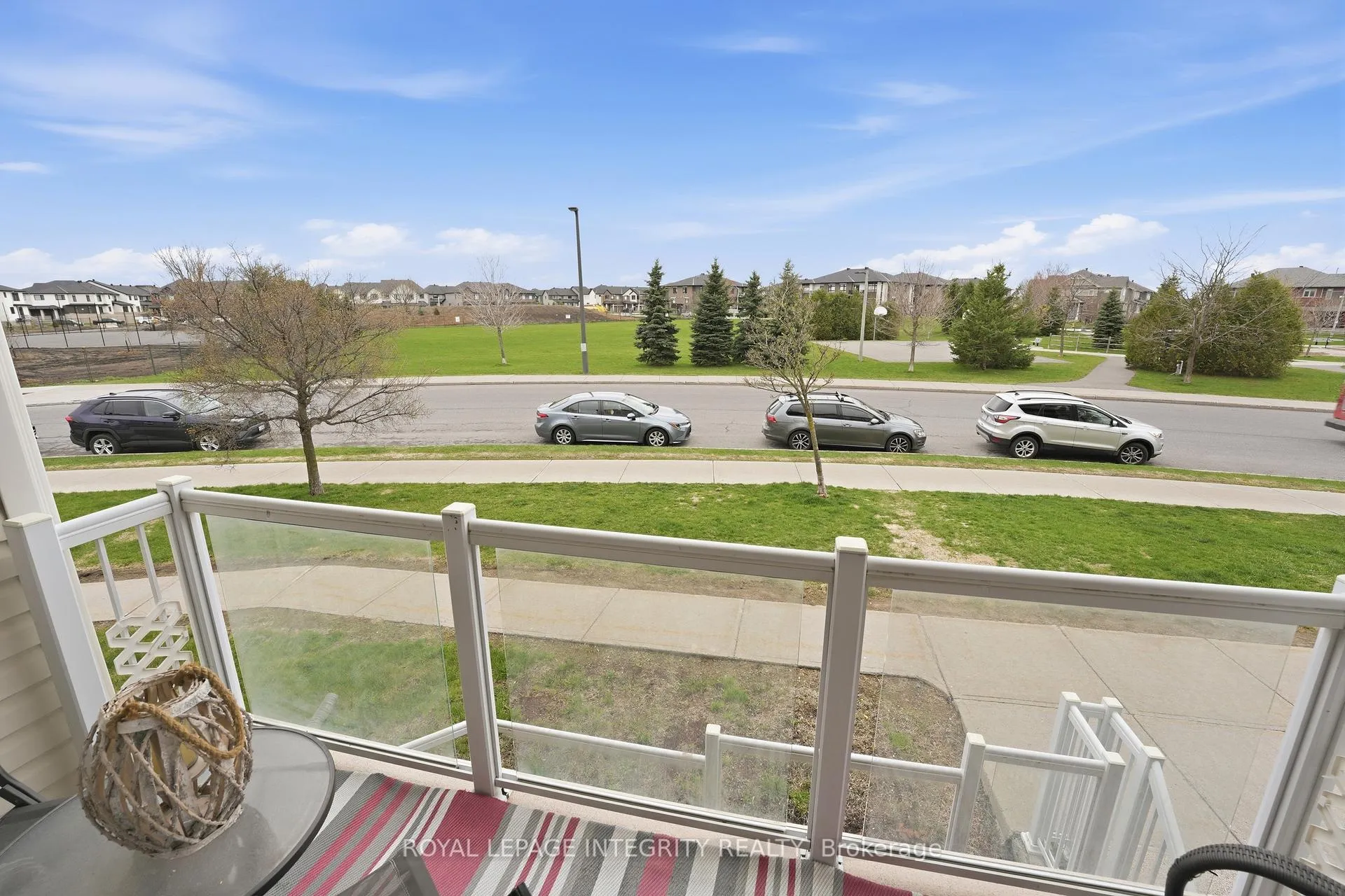 Photo 10 of Unit K, 109 Artesa Private, Ottawa, Kanata - Emerald Meadows/Trailwest — HOMEH