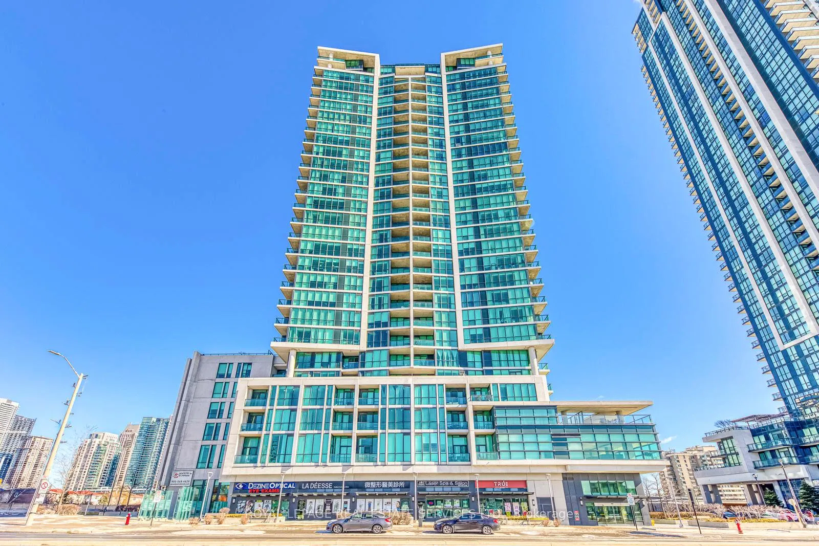 Front of Unit 2608, 3985 Grand Park Drive