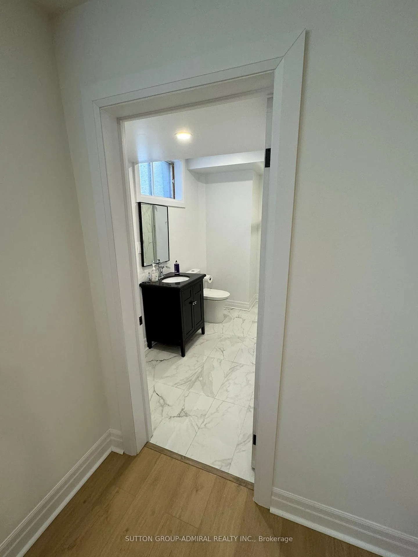 Photo 6 of Unit Lower, 23 chatsworth Court, Vaughan, Islington Woods — HOMEH