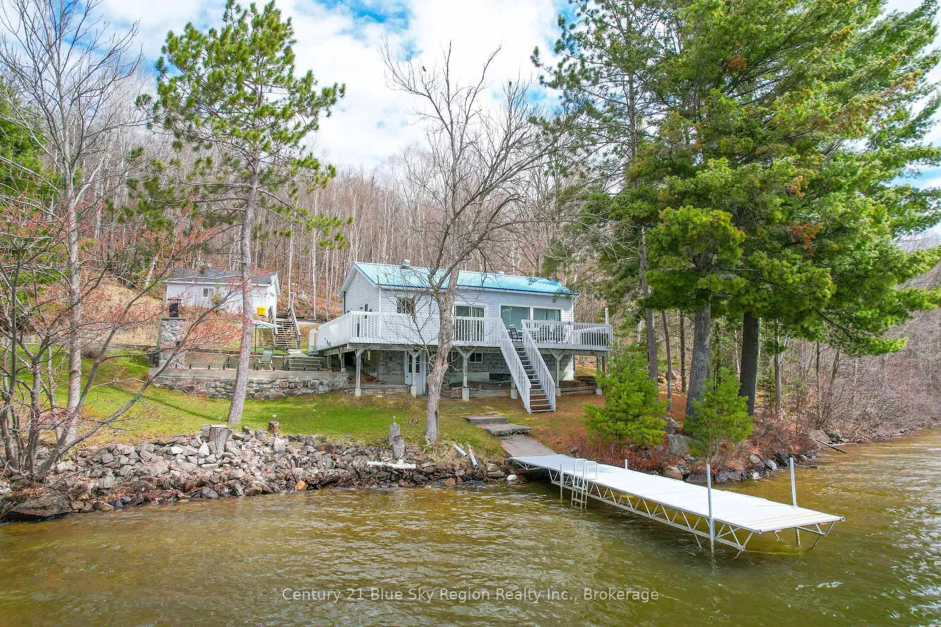 Photo 2 of 1421 Northshore Road, North Bay, Birchaven — HOMEH